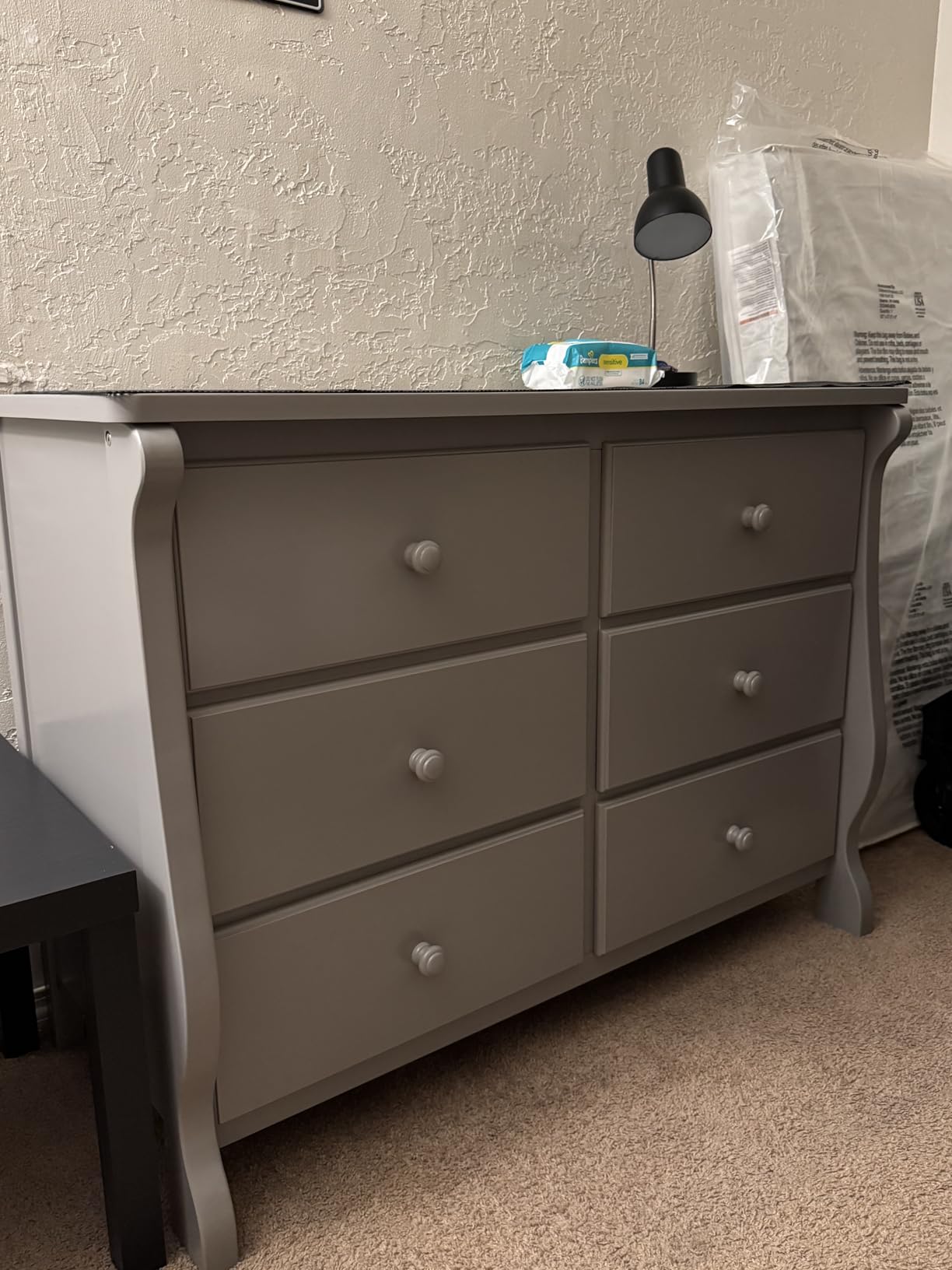 Delta Children Universal 6 Drawer Dresser with Interlocking Drawers - Greenguard Gold Certified, White customer photo 2