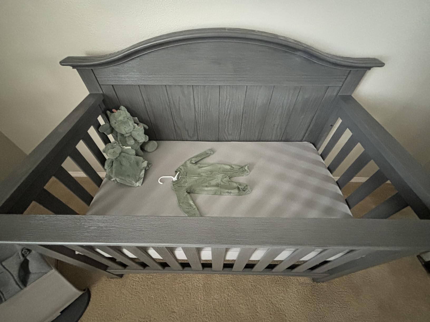 Soho Baby Chandler Premium 4-in-1 Convertible Crib, Stone Wash, GreenGuard Gold Certified customer photo 2