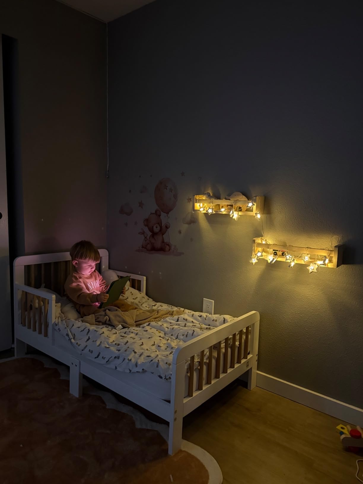 Storkcraft Pasadena Toddler Bed, White with Driftwood customer photo 2