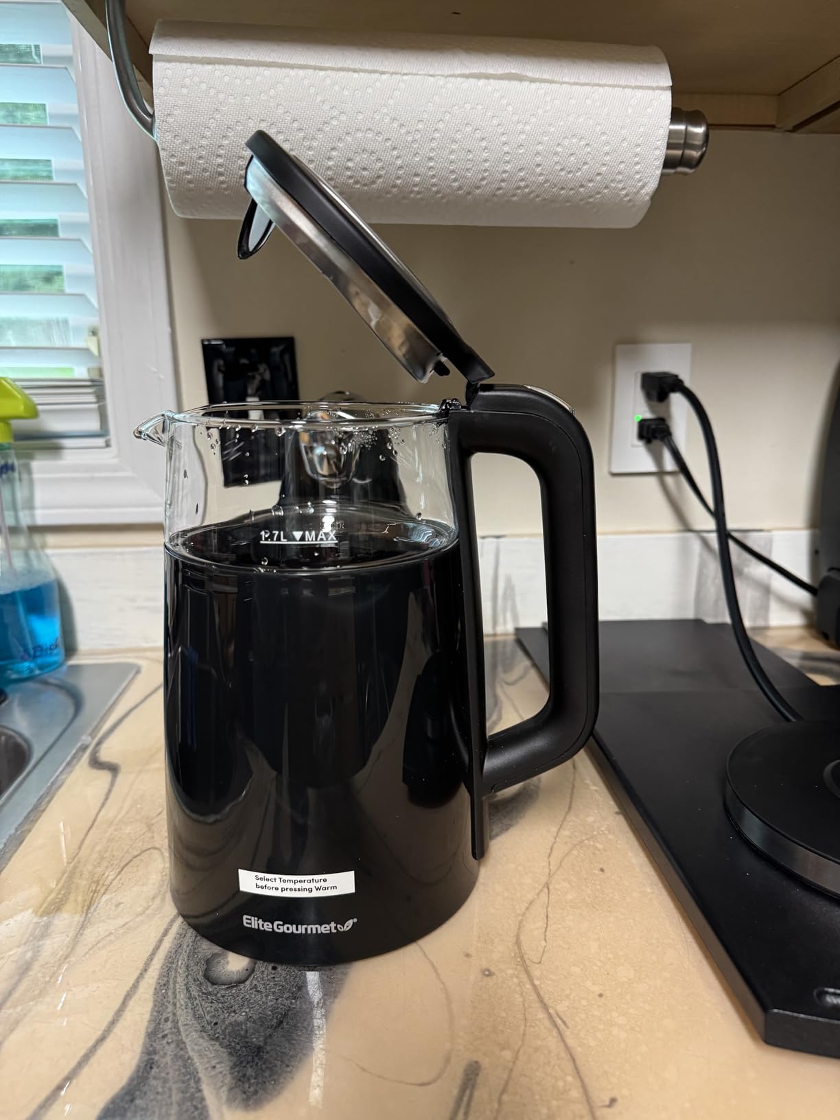 Elite Gourmet 1.7L Dual-Wall Cool-Touch Tea Kettle, Touchscreen, Black customer photo 1