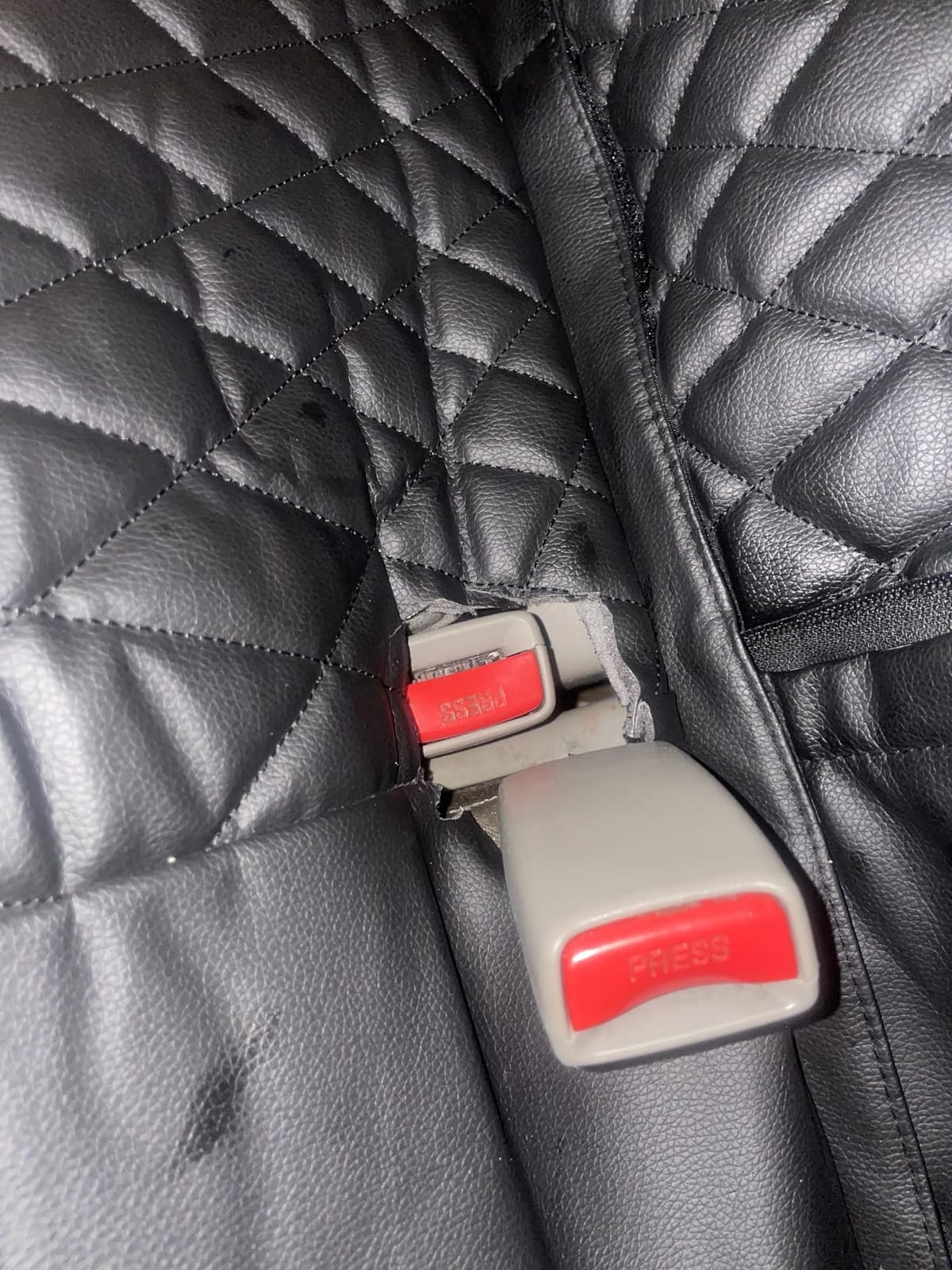 CAR PASS 5 Seats Piping Luxury Faux Leather Seat Covers Full Set, Anti-Slip Waterproof Seat Covers Compatible with Front Armrests, Universal Fit for Suvs,Vans,Trucks,Airbag Compatible, Pure Black customer photo 1