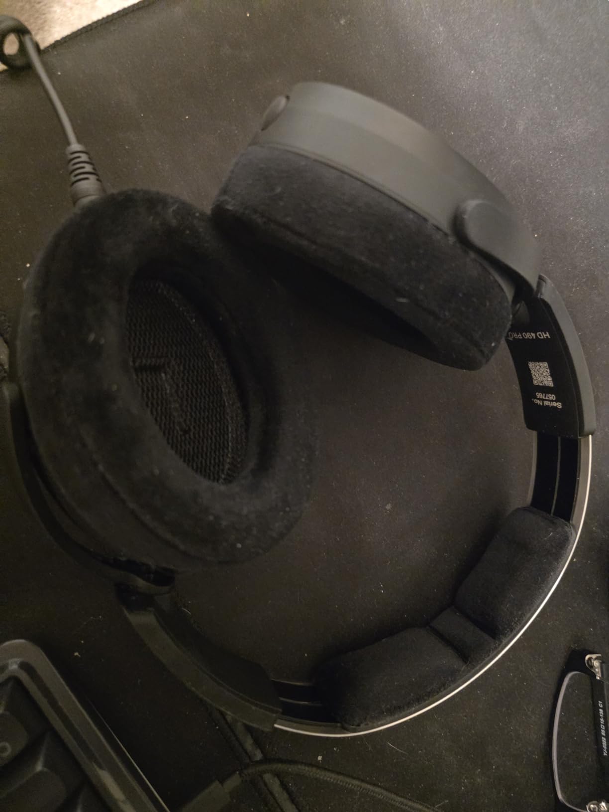 HD 490 PRO Open-Back Professional Headphone customer photo 1