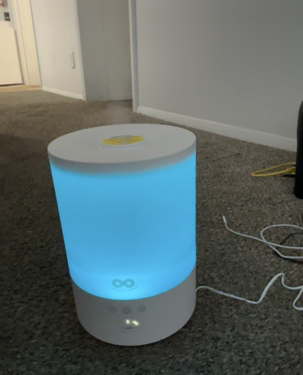 Everlasting Comfort 2.5L Top Fill Humidifier for Bedroom – 28dB Ultra-Quiet, Easy to Fill & Clean, 24HR Runtime, Night Light, Timer, Ultrasonic Cool Mist, Auto Shut-Off for Indoor Use customer photo 1