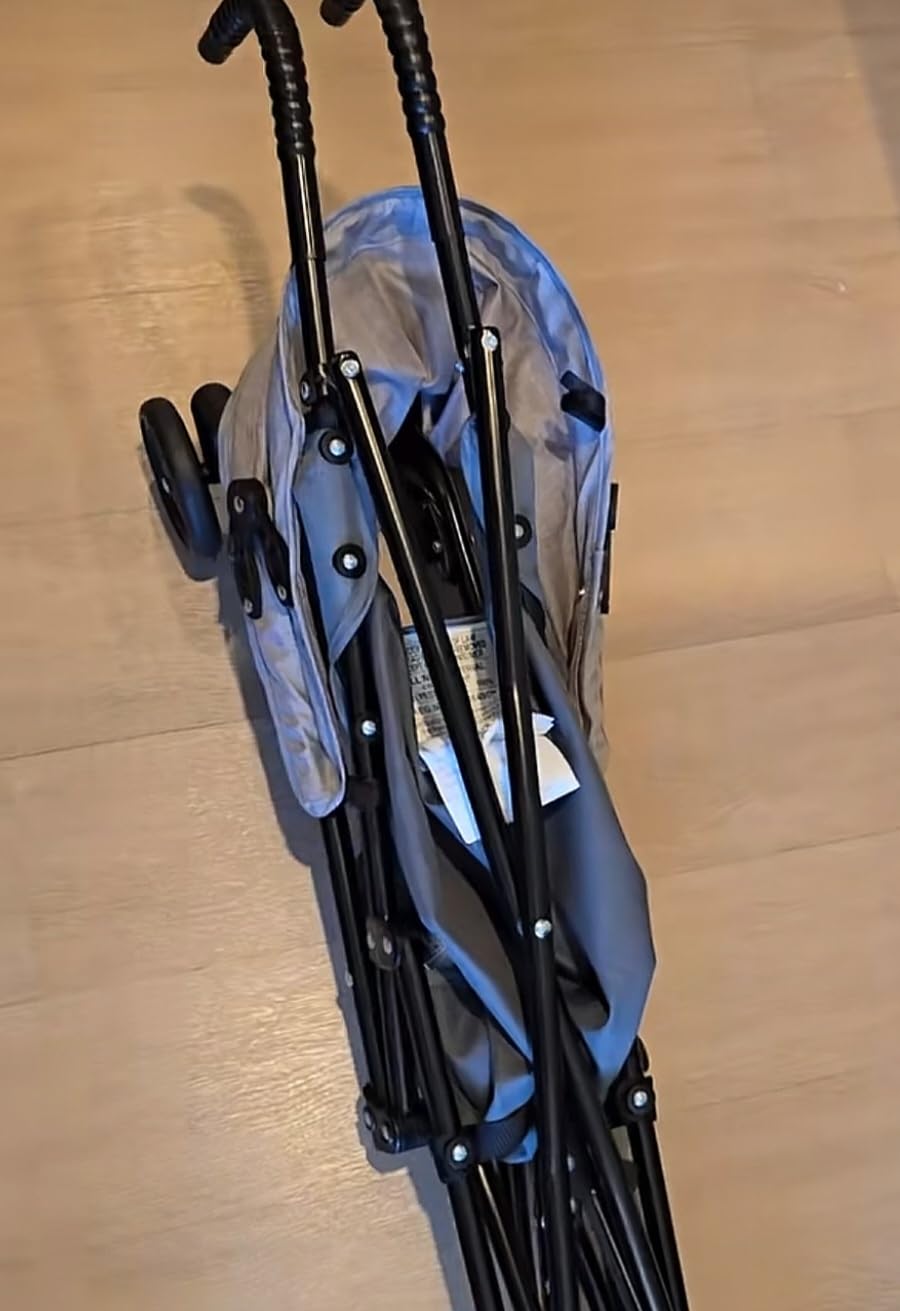 Dream On Me Aero Travel Umbrella Stroller, 1-Hand Fold, Lightweight, Black | 3 Point Safety Harness, Dual Brakes, Adjustable Removable Canopy, Sturdy Steel Frame, Compact, For Toddlers 6-36 months customer photo 1