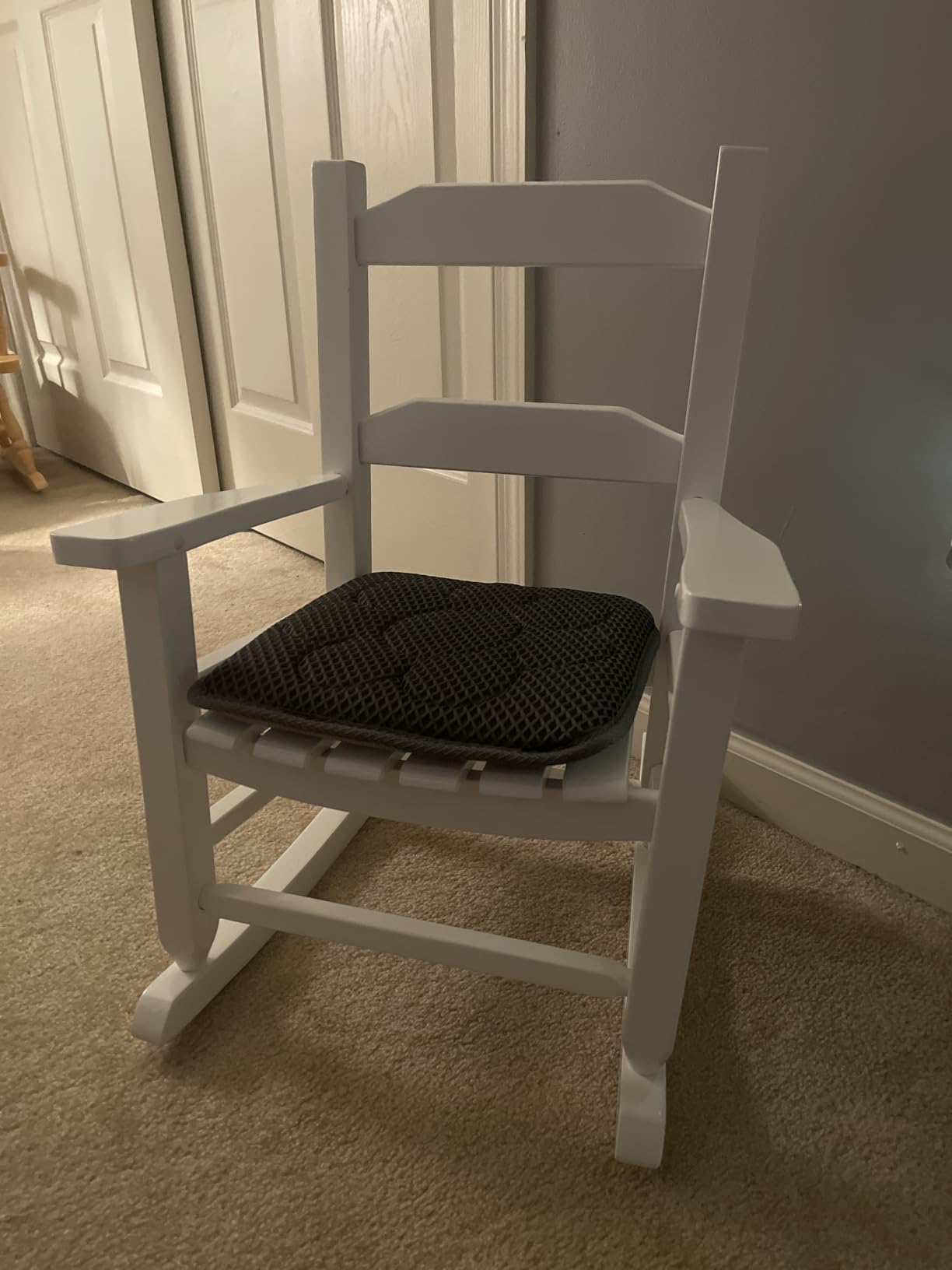Toddler Rocking Chair Kids Child Wooden Small Baby Comfy Rocker Chairs Furniture for Nursery Bedroom Livingroom Outdoor Reading Room, Ages 3-6, Anti-Tip Design Safe & Sturdy White customer photo 2