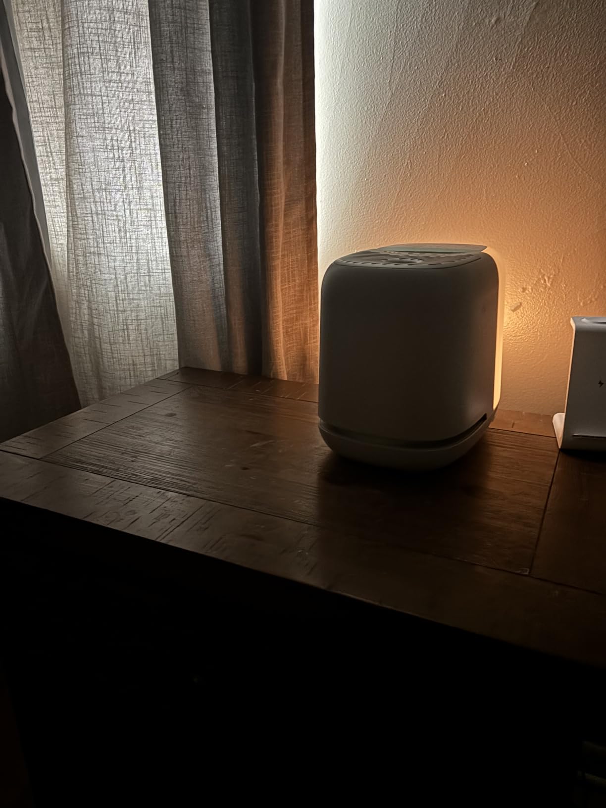 Canopy Bedside Humidifier 2.0, White, 2.5L, 36 Hr, Reading Light & Sound customer photo 2