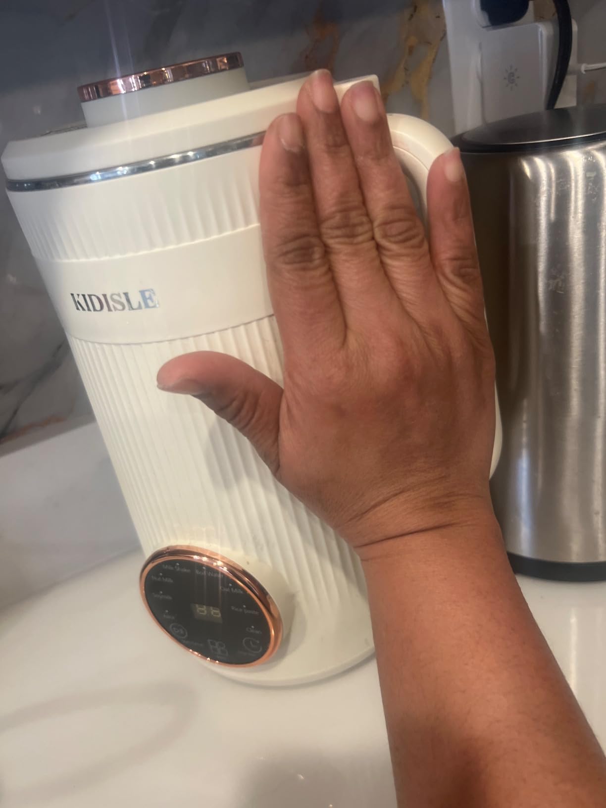 KIDISLE 32oz Automatic Nut Milk Maker Machine, Self-Cleaning & Delay Start customer photo 2