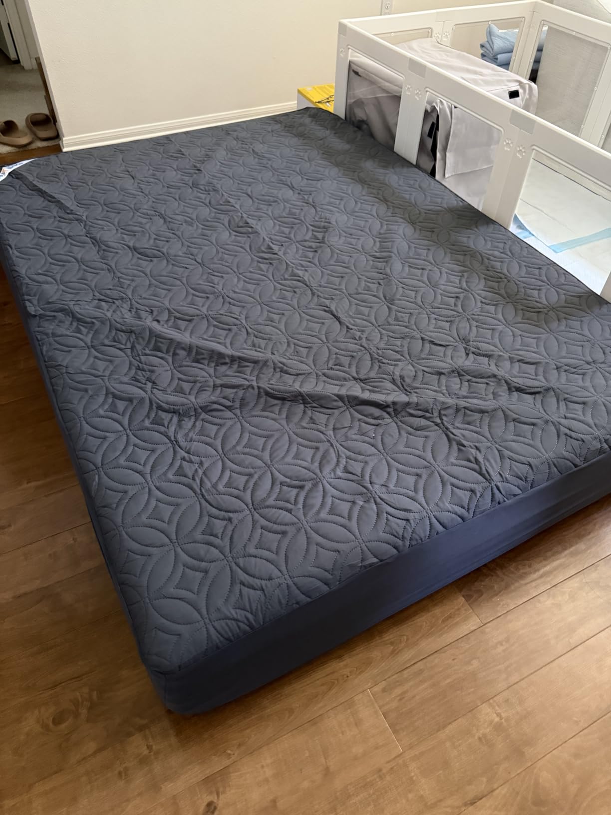 LIFEMENT 6 Inch Twin Mattress for Kids, Bamboo Cover Memory Foam Bed customer photo 2
