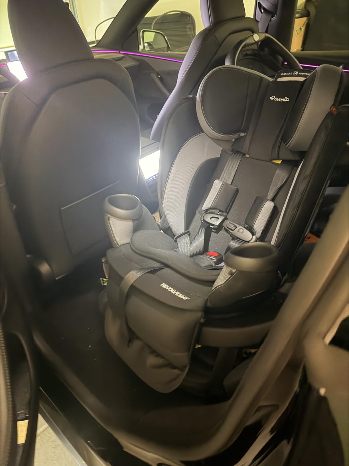 Evenflo Revolve360 Extend All-in-One Rotating Car Seat customer photo 1
