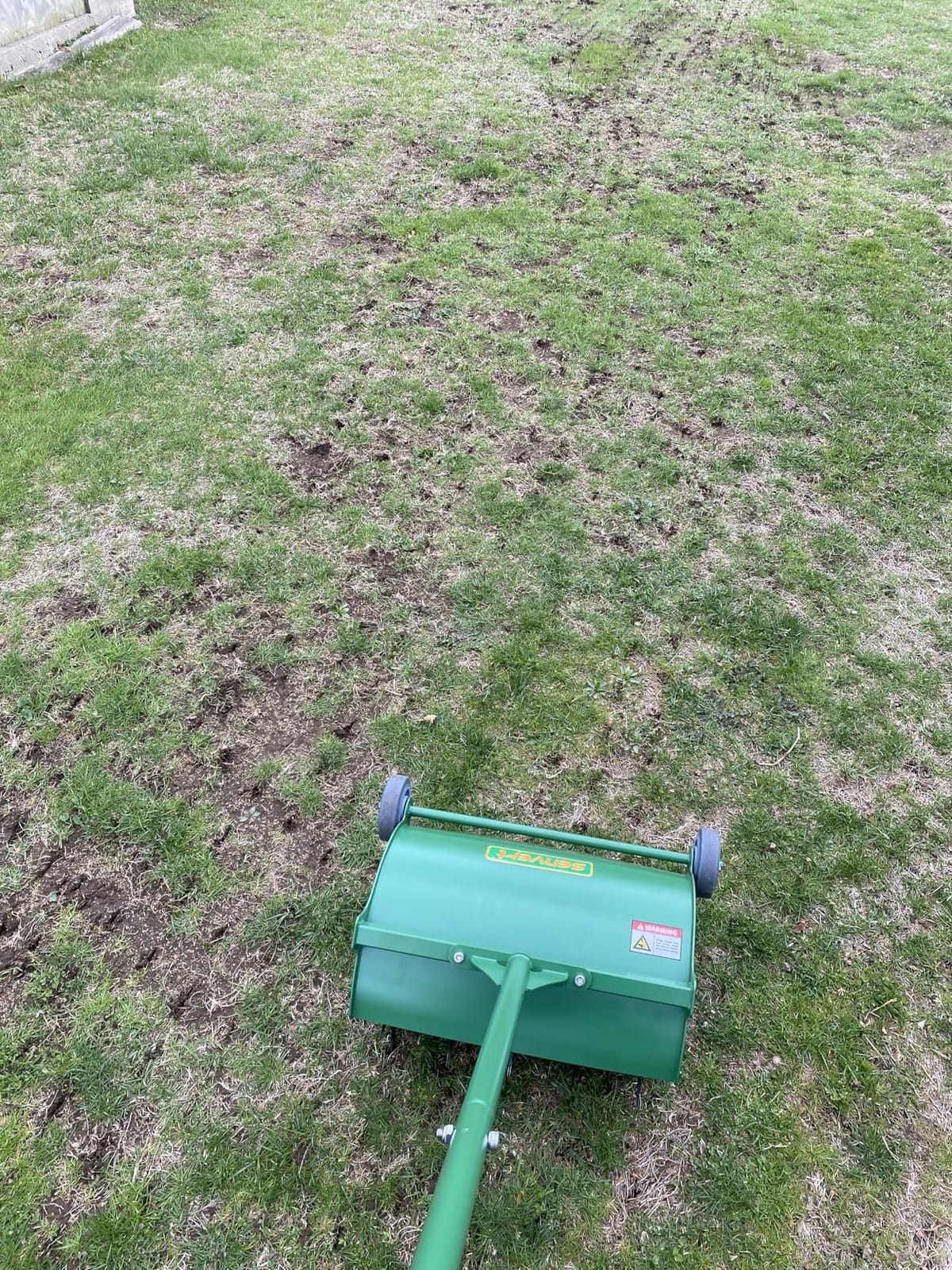 Rolling Lawn Aerator, Heavy Duty Push Spike Aeration Tool Up to 55 lbs, Manual Rotary Grass Aerator for Garden and Yard Use customer photo 1
