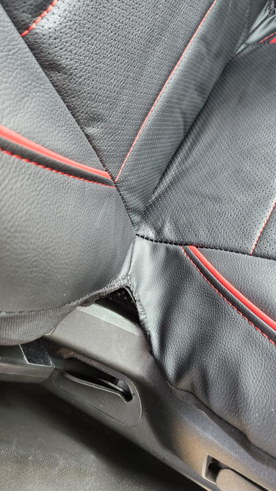 CAR PASS Air Mesh Leather Car Seat Covers Front Seats, Breathable Two Front Seat Covers for Cars, Comfortable Universal Fit for SUV Truck Sedan Automotive, Anti-Slip Airbag Compatible,Black and Red customer photo 1