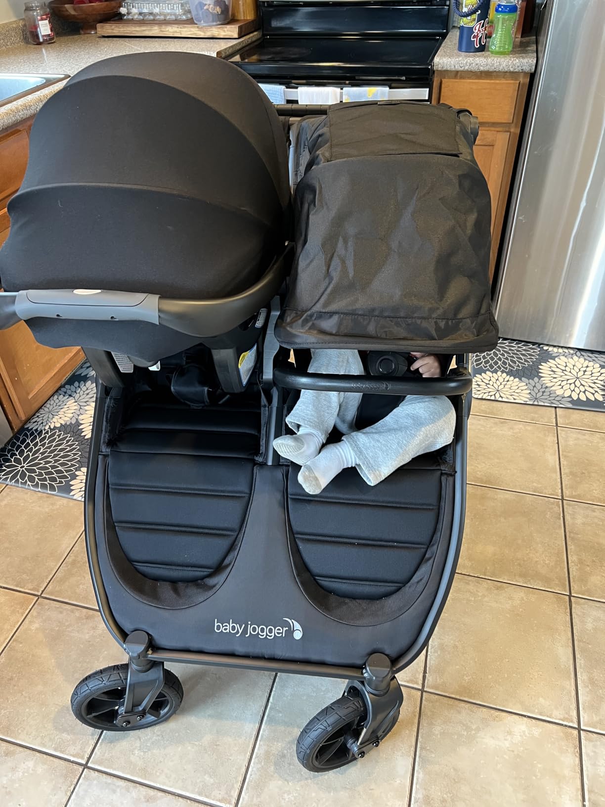 Baby Jogger® City Mini GT3 All Terrain Baby Stroller with Forever Air Rubber Tires, All Wheel Suspension, Lightweight Stroller with Magnetic Buckle, No-Rethread Harness, and Foot Brake, Rich Black customer photo 2