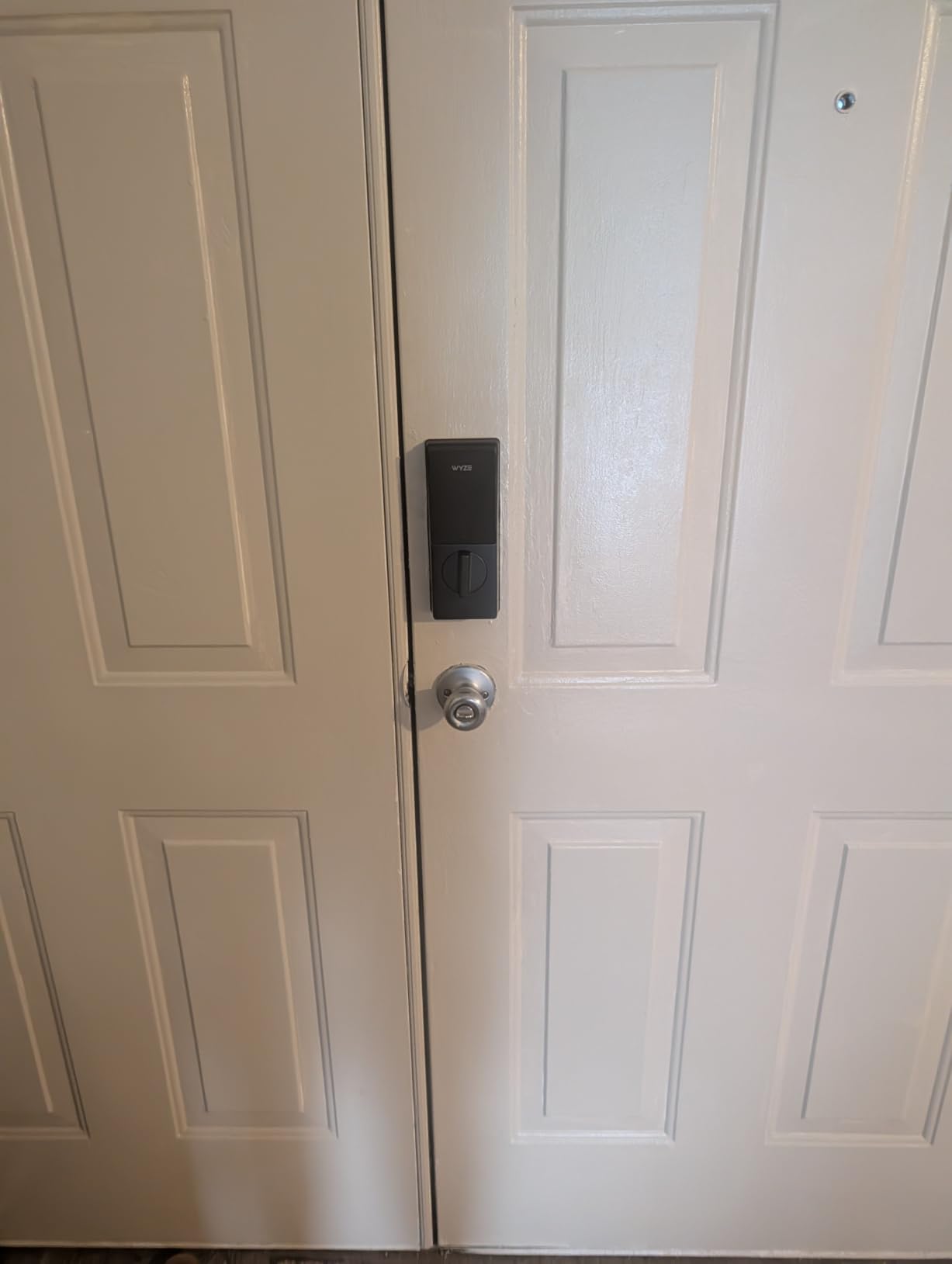 Wyze Palm Lock, Smart Door Lock with Palm Vein Recognition, Keyless Entry Smart Locks for Front Door, Keypad, Auto Lock, Dual Battery, Wi-Fi, Works with Alexa & Google, BHMA, IP53, Mechanical Key customer photo 2