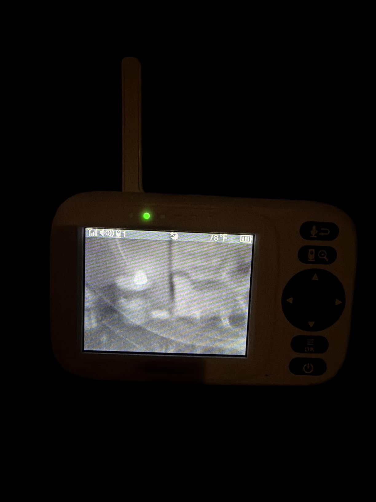 HelloBaby 3.2 Inch Baby Monitor No WiFi, USB Cable Video Baby Monitors customer photo 1