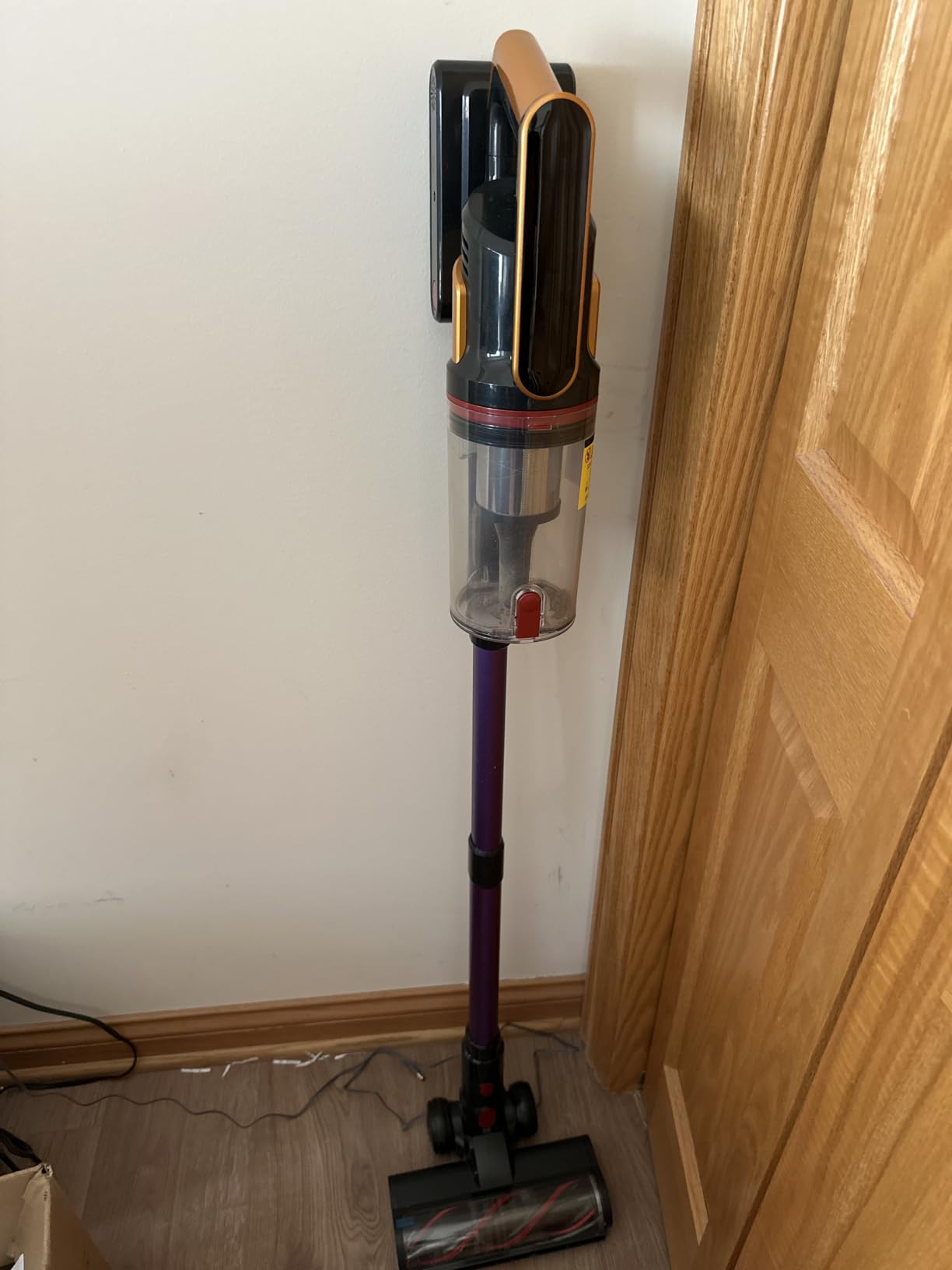 Cordless Vacuum Cleaner 55KPa 650W 70Mins Stick Vacuum Cleaners for Home customer photo 1
