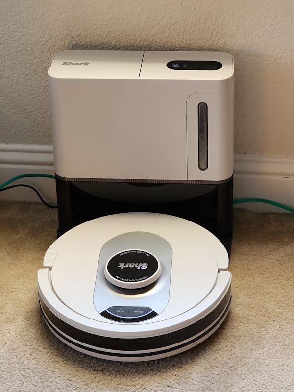Shark Stratos 2-in-1 Robot Vacuum & Mop, White, AV2700ZE customer photo 2