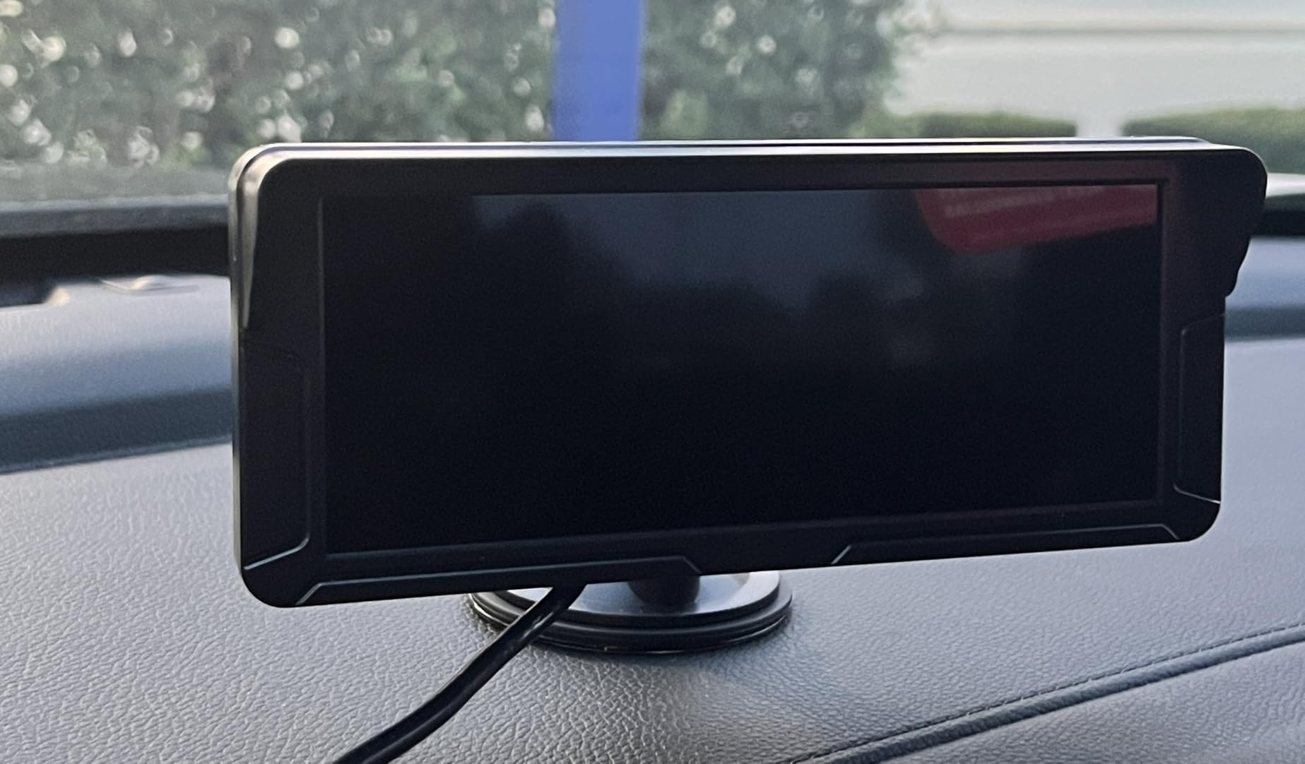 Rohent Dual Baby Car Camera for 2-Kids: 6.9'' HD Split Screen 1080P customer photo 2