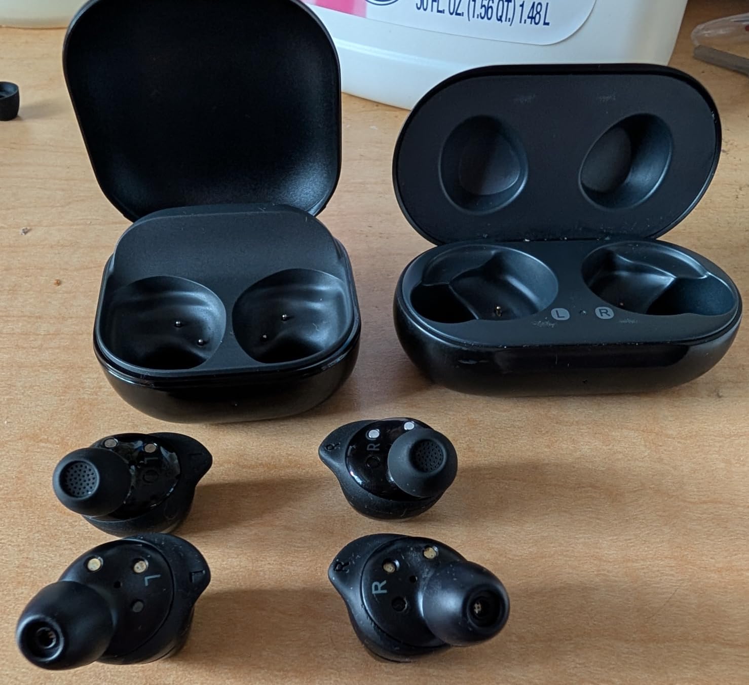 Samsung Galaxy Buds Core SM-R410 (2025) | Latin American Stock | Bluetooth 5.4 | Active Noise Cancelation | up to 35h Continuous Music Playblack - (Black) customer photo 2
