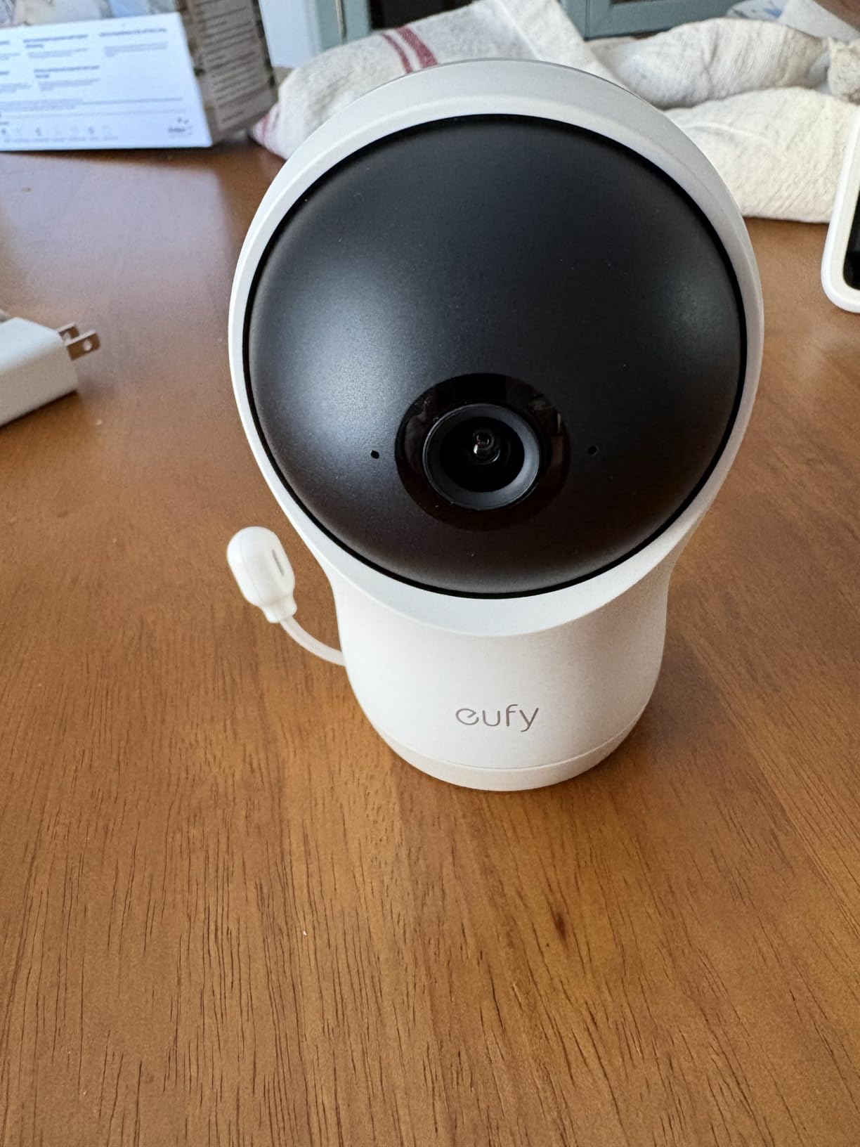 eufy Baby Monitor C10, 2K Camera, 4.5