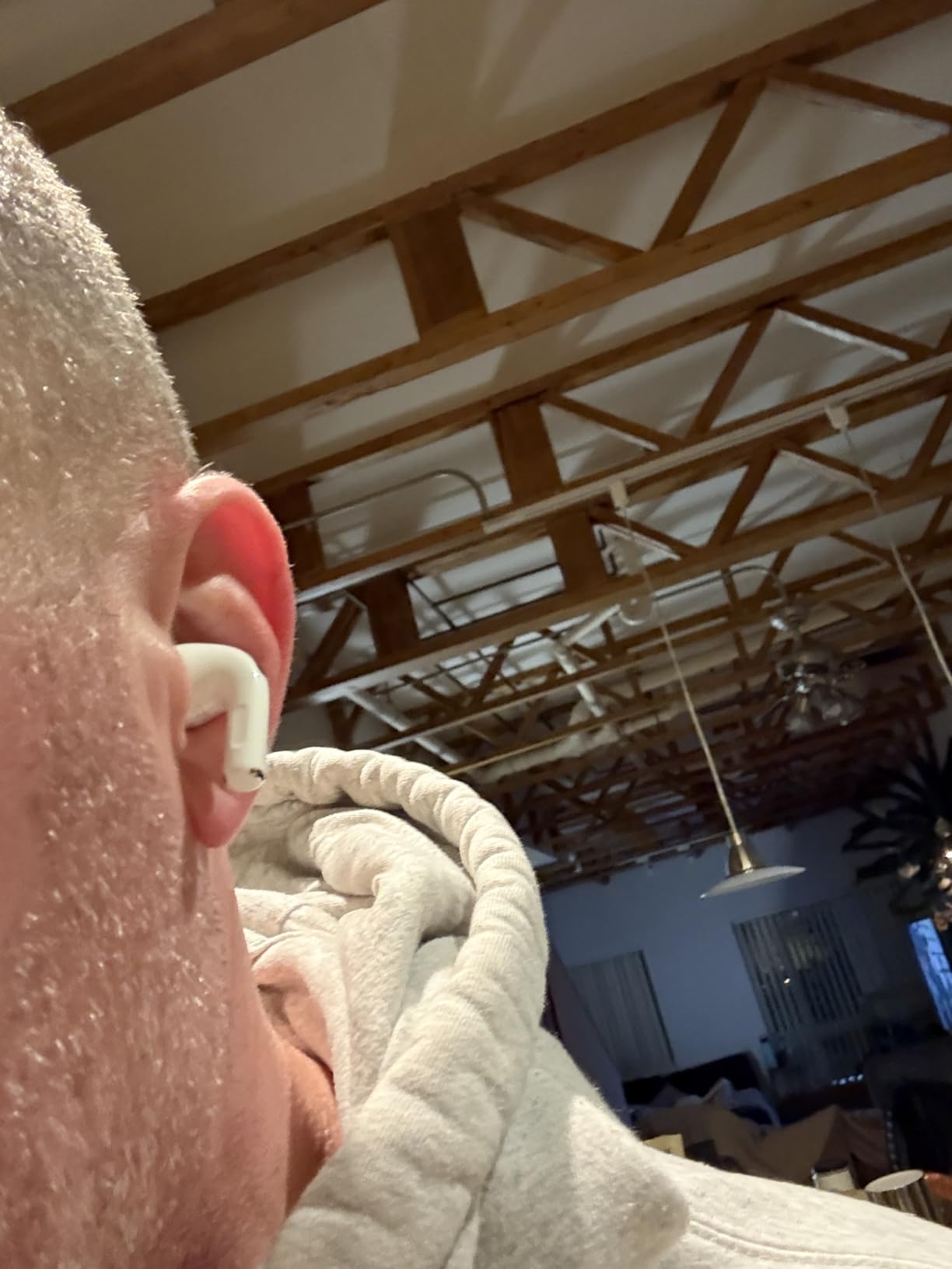 Apple AirPods Pro 3 Wireless Earbuds with Active Noise Cancellation customer photo 2