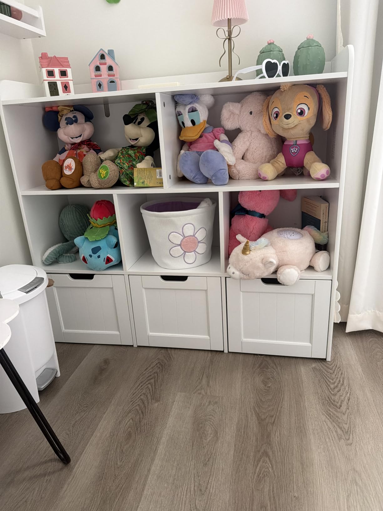 Gizoon Toy Storage Cabinet with 4 Movable Drawers and 8 Open Shelves White customer photo 2