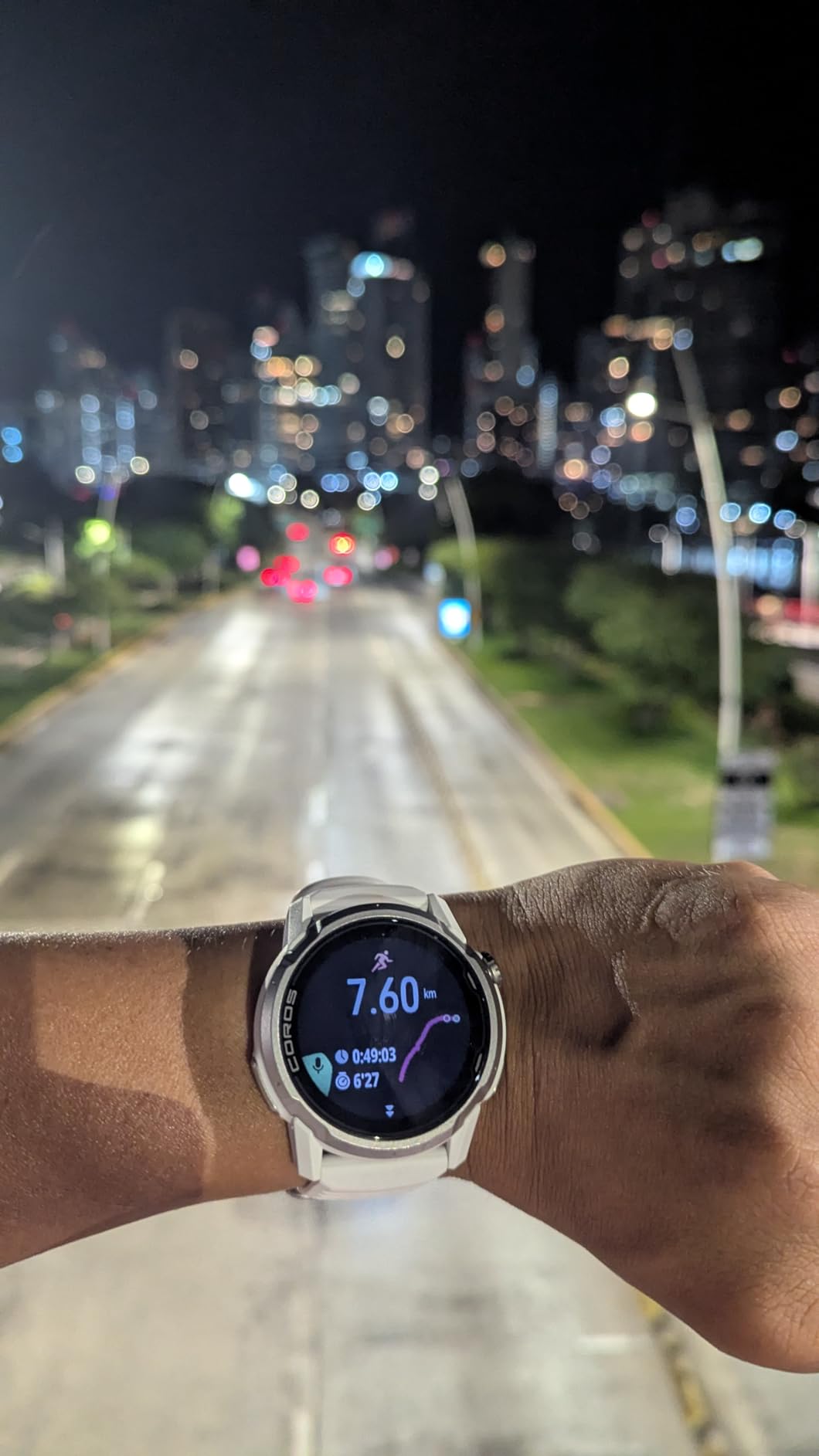 COROS APEX 4 (42mm) GPS Watch,1.2