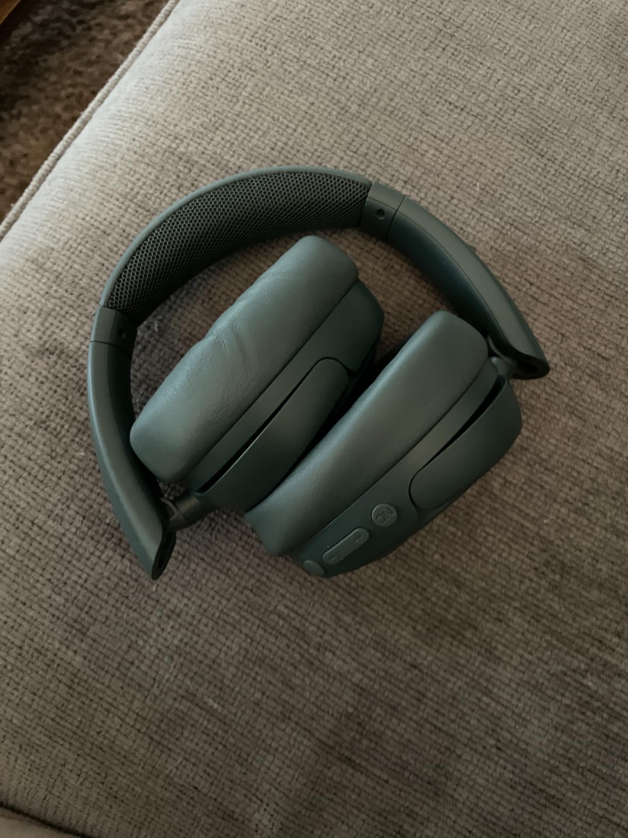 JLab JBuds Lux ANC, Over Ear Headphones, Active Noise Cancelling, Bluetooth, Limited Edition Navy customer photo 1