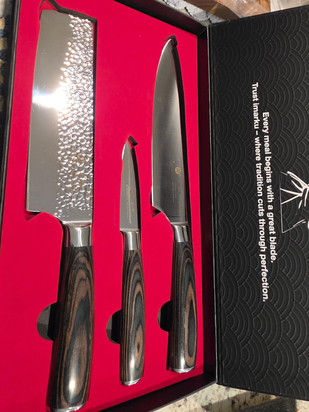 imarku Japanese High Carbon Stainless Steel Knife Set with Block, Precision-Forged Gyutou Kitchen Knives with Built-in Sharpener, Ultra-Sharp 10–15° Edge, Ergonomic Non-Slip Handle, Dishwasher Safe customer photo 1