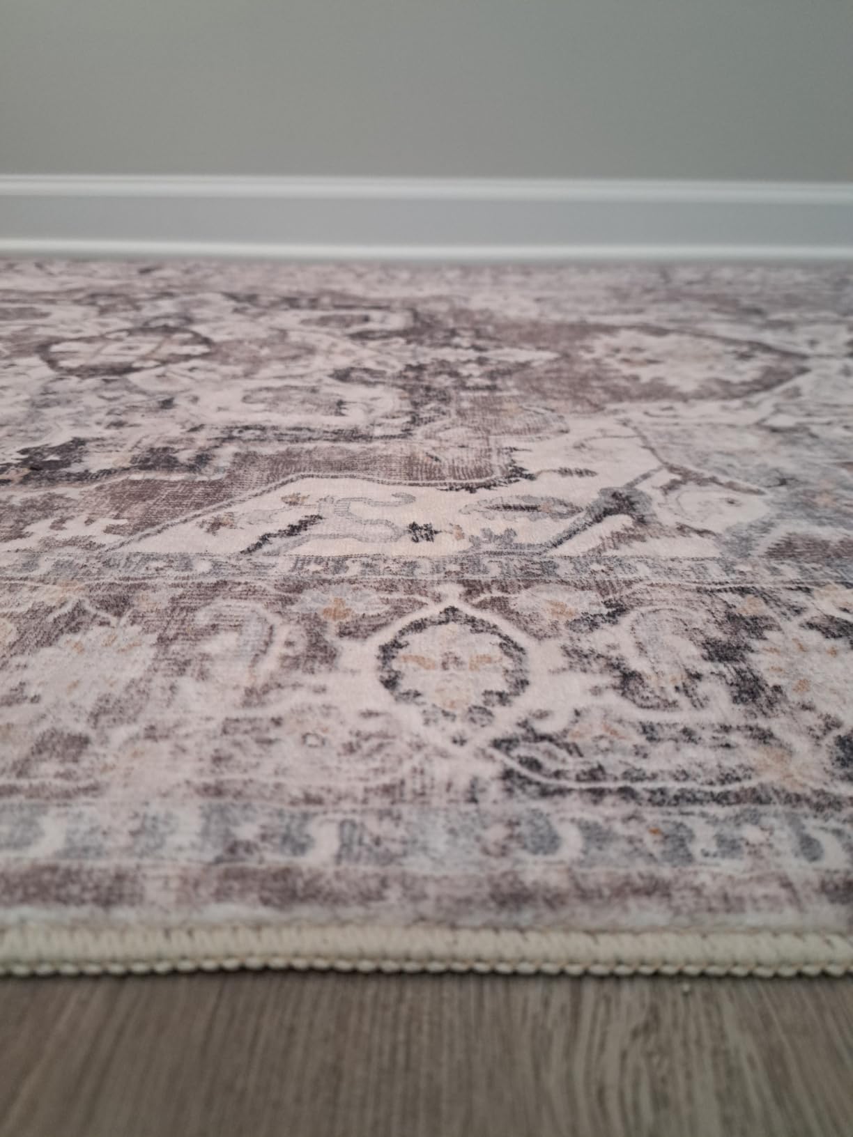YOUFORTONG Living Room 7x7 Square Rug: Vintage Washable Non-Slip Area Rugs with Rubber Backing for Bedroom Nursery Soft Thin Stain Resistant Carpet Floor Decor Mat for Dining Room Kitchen (Beige, 7X7) customer photo 1