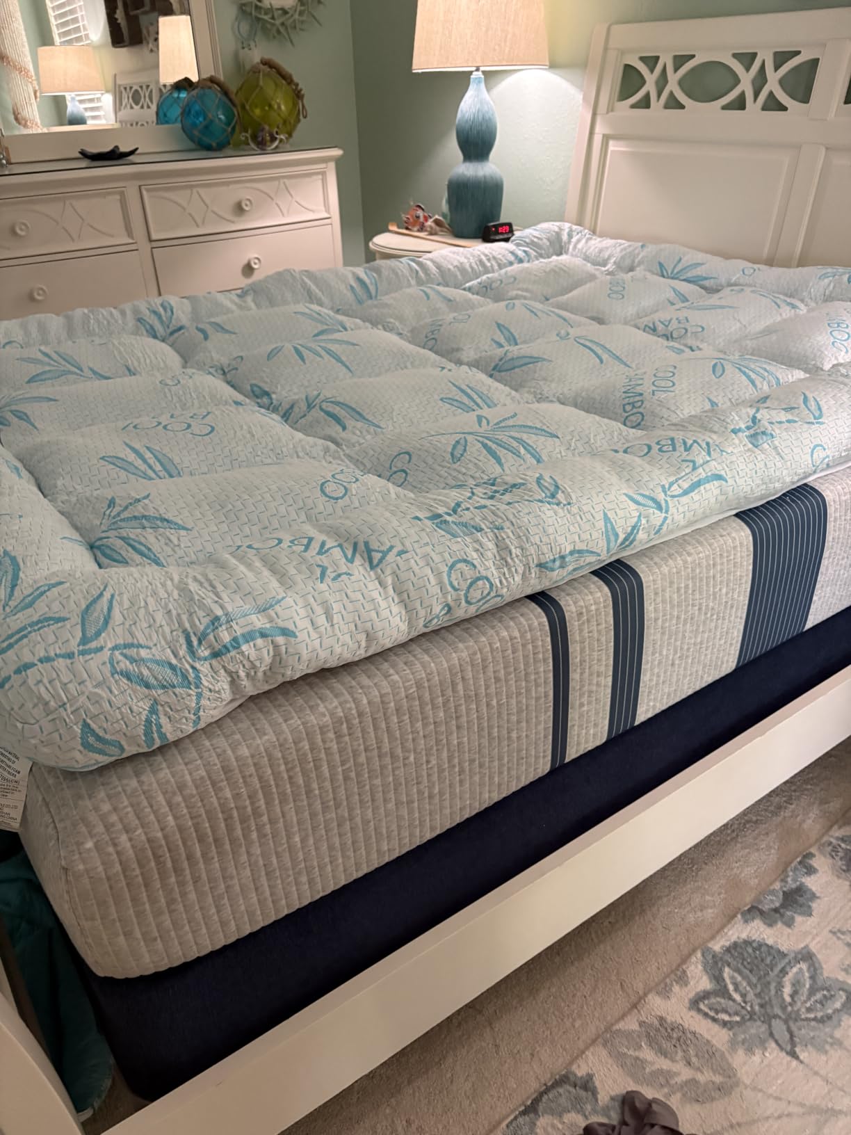 WhatsBedding 5 Inch Queen Mattress Topper Breathable Bamboo Viscose Air Layer,Memory Foam Mattress Topper Queen Size Blue. customer photo 2