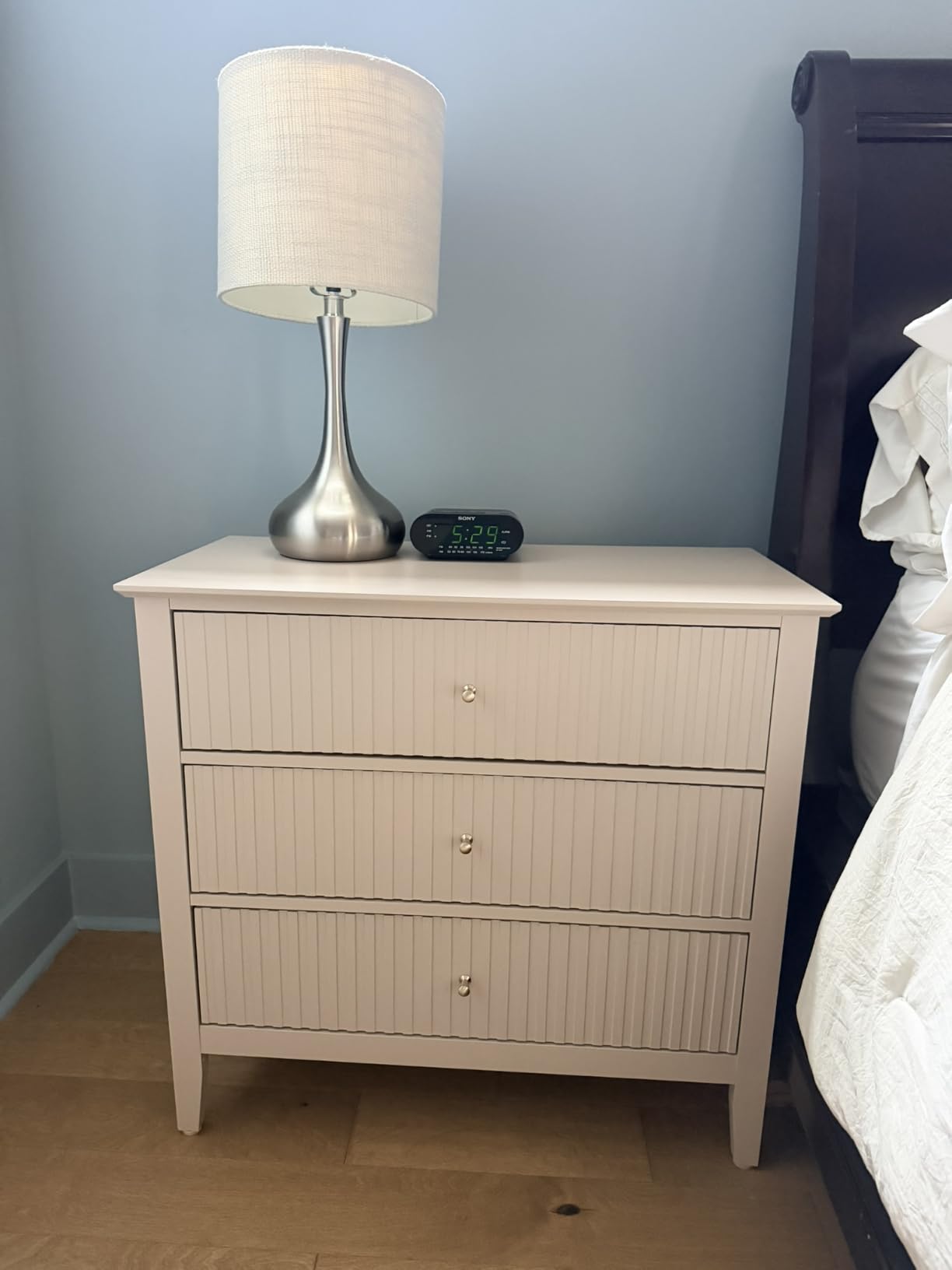 RoyalCraft 6 Drawer Dresser with Lighted Mirror, Blue Fluted Modern Wood Chest of Drawers, Long Dresser for Bedroom Storage customer photo 2