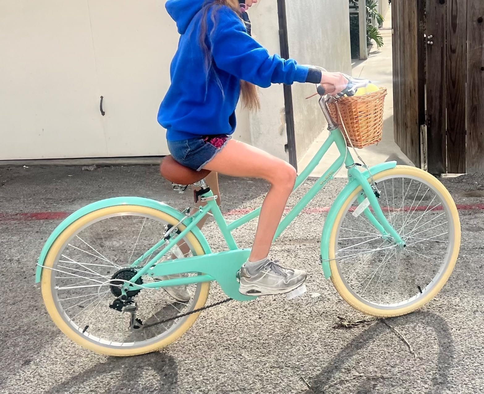Glerc 20 24 26 Inch 6-Speed Girls Bike for Over 6 Years Old Kids customer photo 2