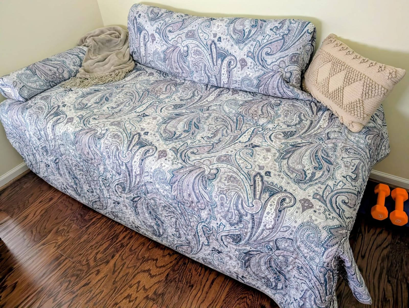 GAESTE Twin 5 Inch Cooling Gel Memory Foam Mattress, Medium Feel customer photo 1