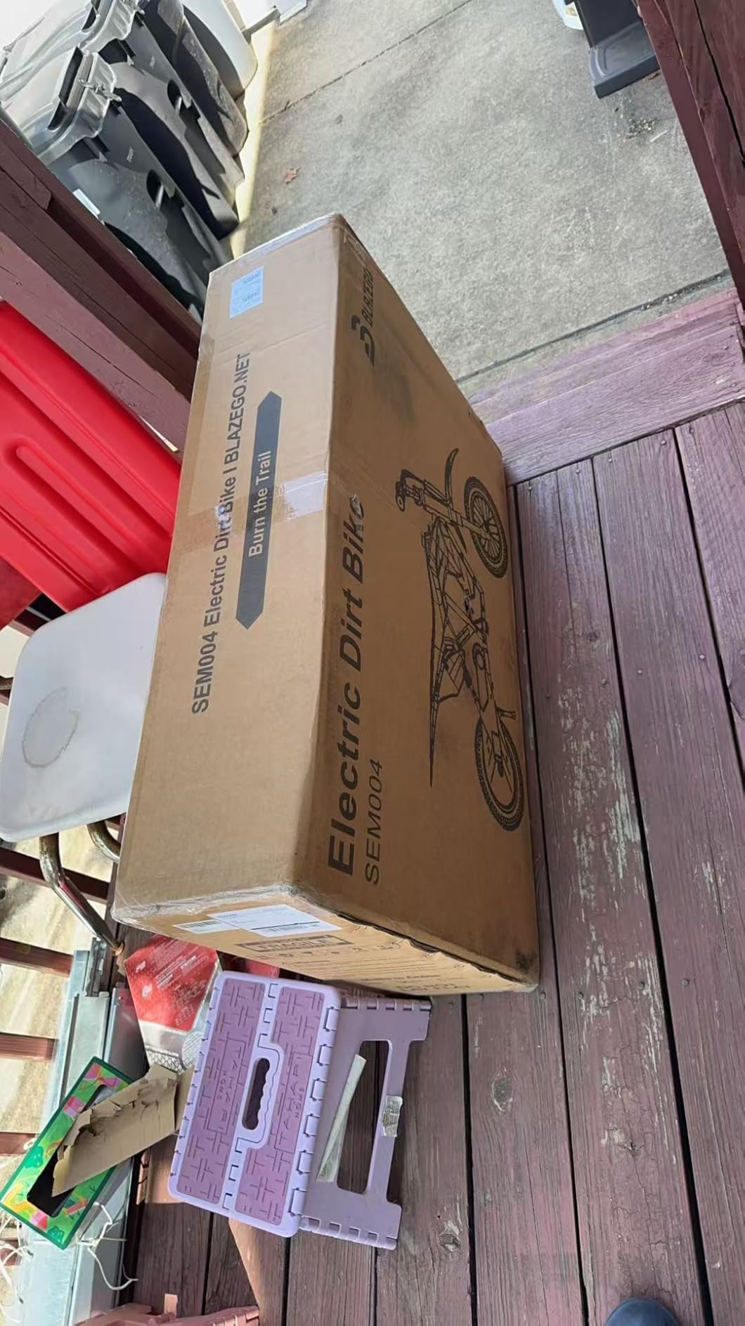 EK2 Kids Electric Dirt Bike, 36V 5.2Ah Battery, 700W Peak Motor customer photo 2