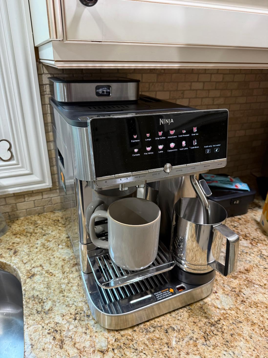 Ninja AutoBarista Pro Fully Automatic Espresso, 13 Drink Options, AE1051 customer photo 2