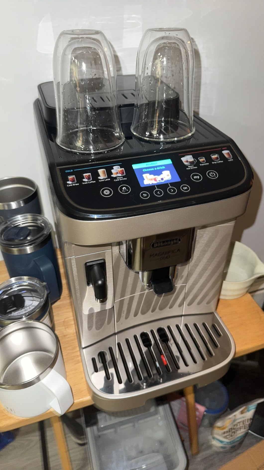 De'Longhi Magnifica Duo Automatic Espresso Machine, Milk Frother, Silver customer photo 1