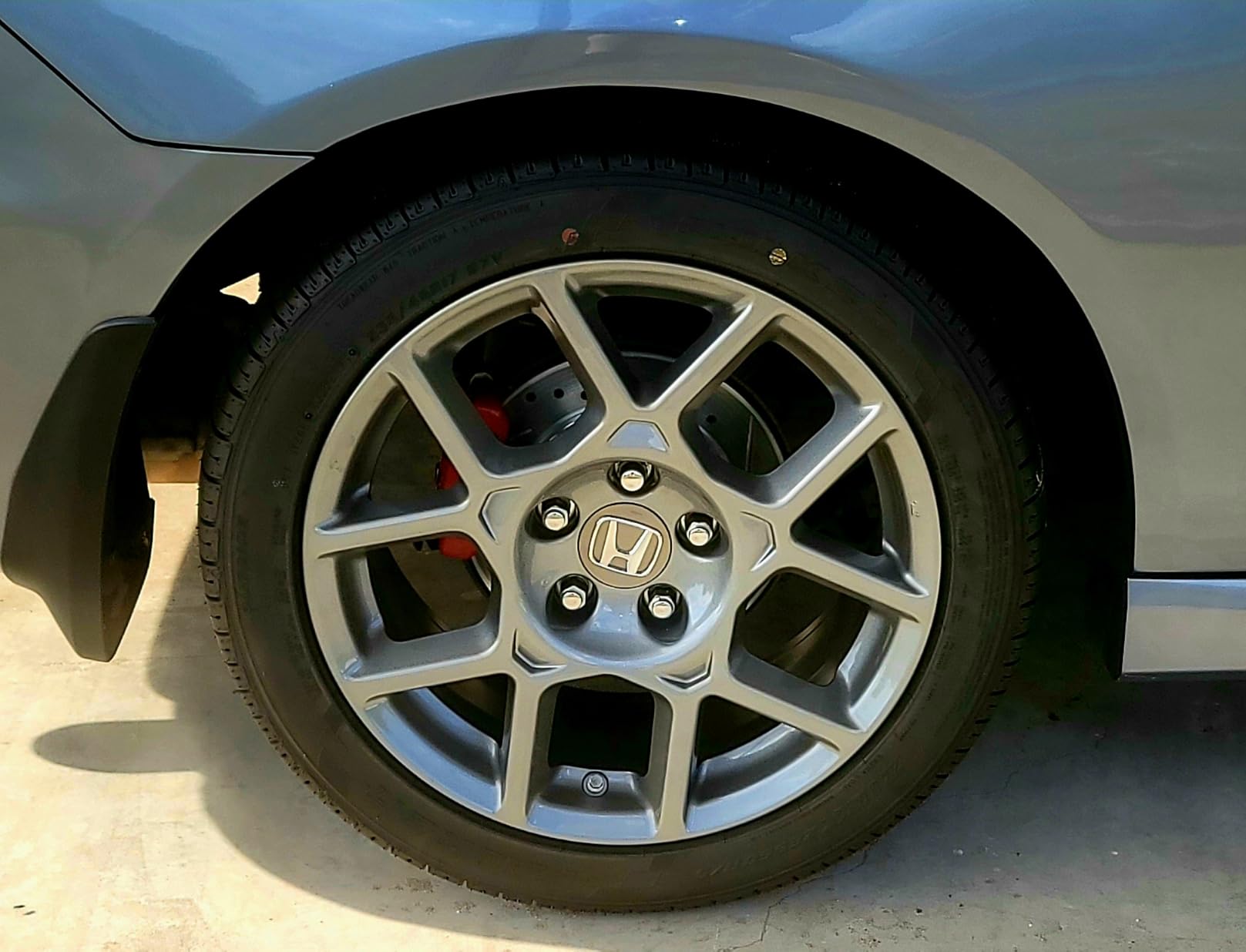Gorilla Automotive 71641N Acorn Wheel Locks (14mm x 1.50 Thread Size) customer photo 1