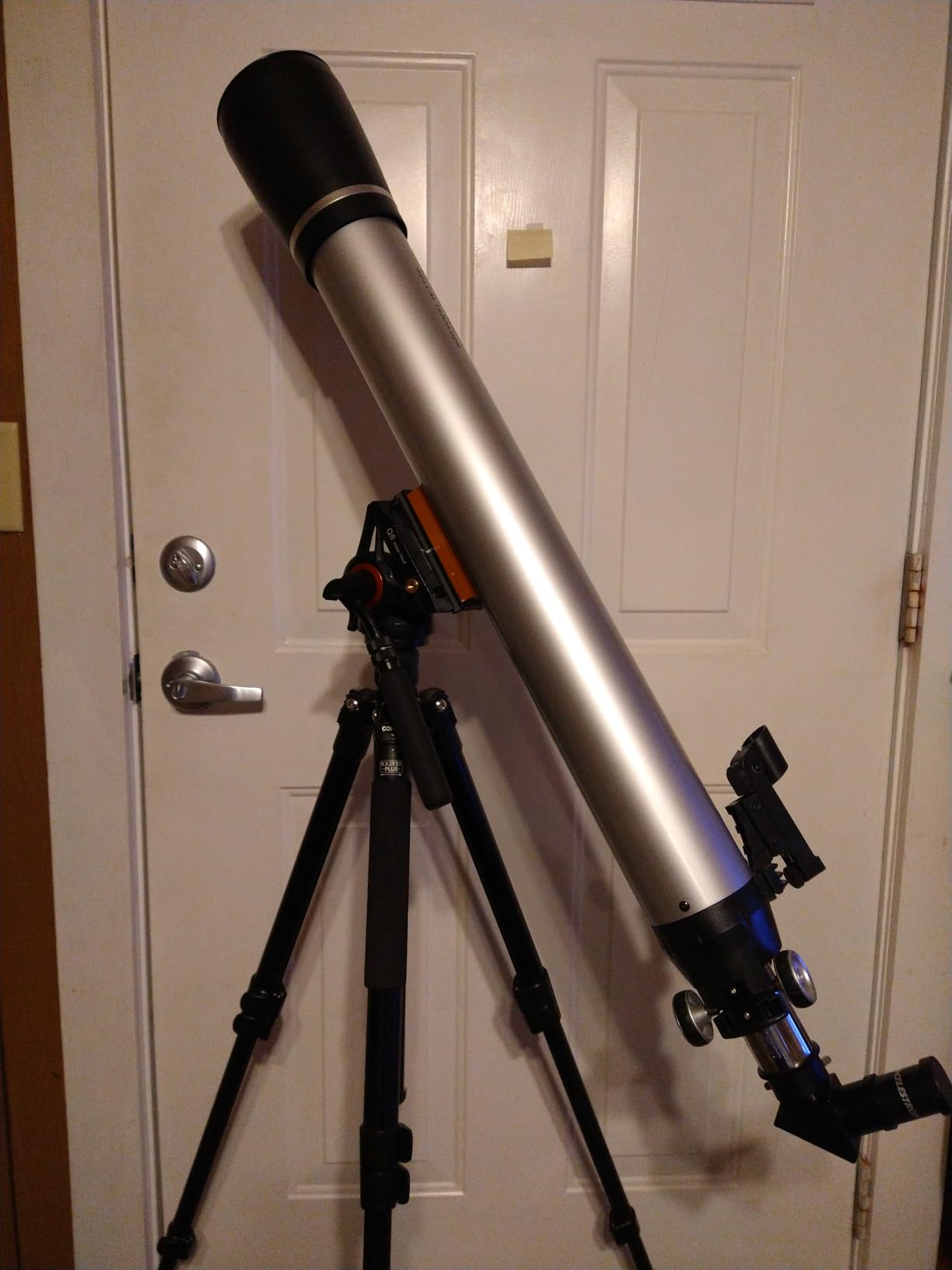 Celestron NexStar 4SE Maksutov-Cassegrain GoTo Telescope customer photo 2