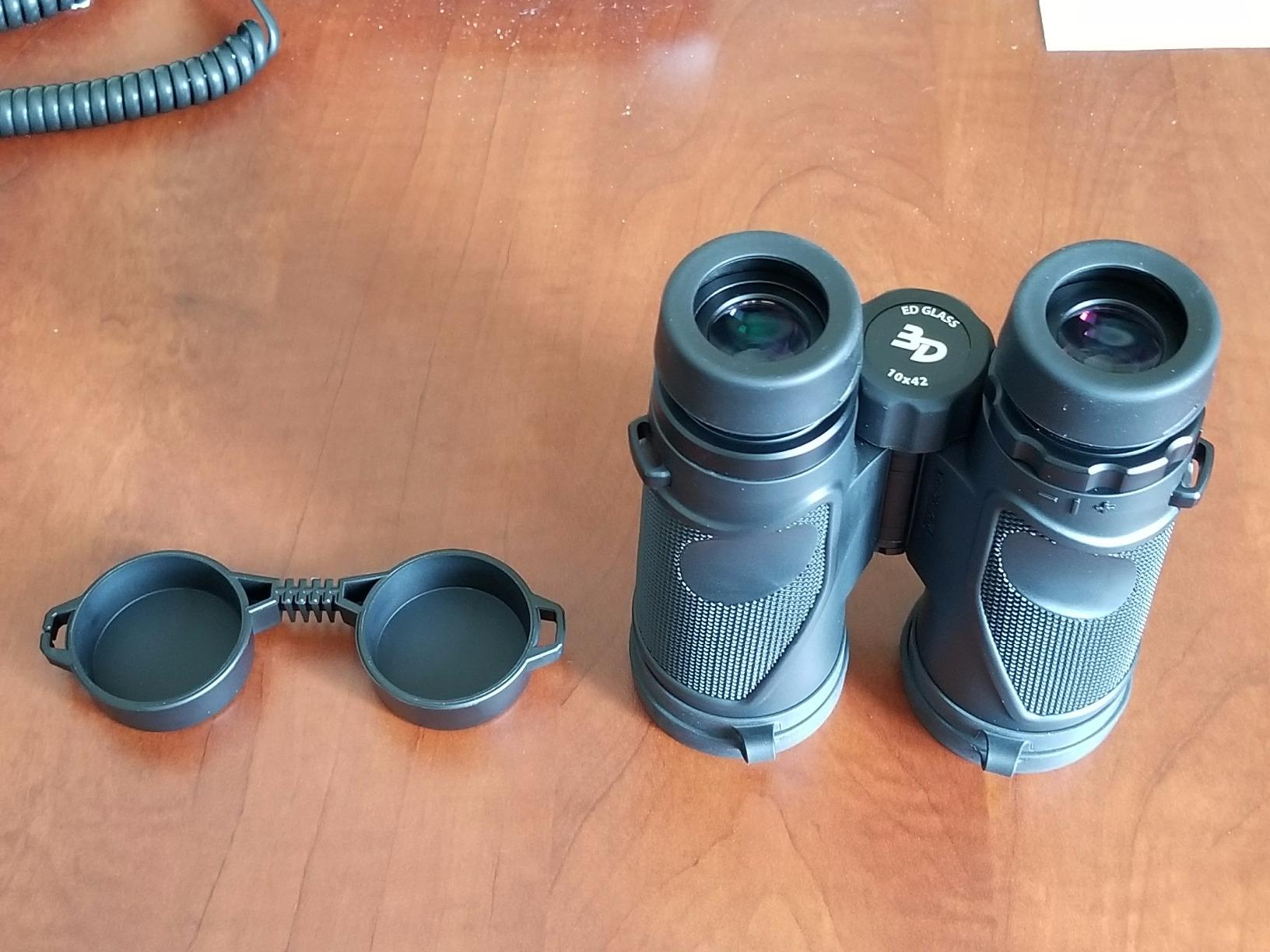 Carson 3D ED Series 10x42mm High Definition Compact and Waterproof Binoculars with ED Glass, Black (TD-042ED) customer photo 2