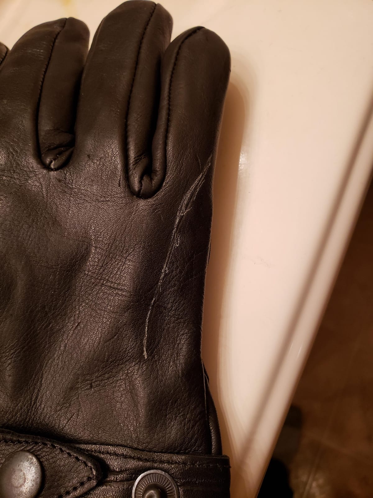 Milwaukee Leather SH857 Men's Black Deerskin Thermal Lined Gauntlet Gloves customer photo 2