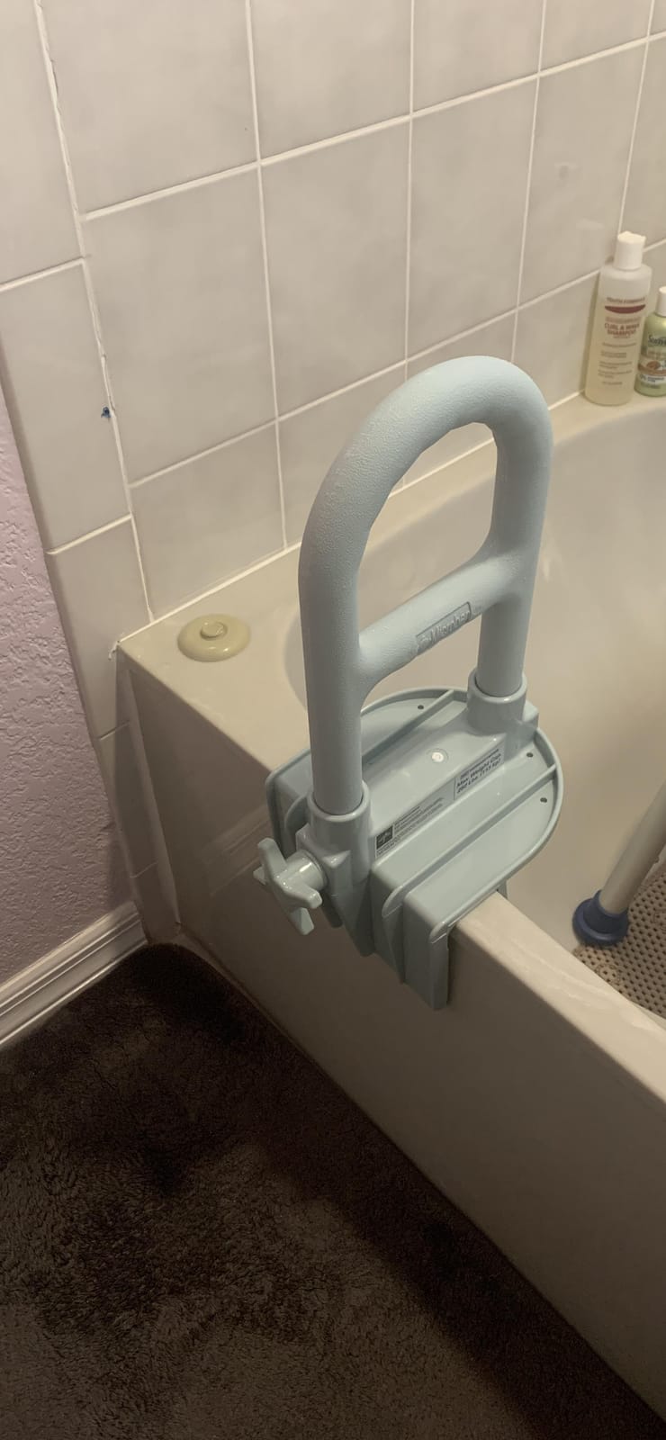 Medline Clamp-On Bathtub Grab Bar, Fits Tub Walls 2.75–6.25 in Wide customer photo 2
