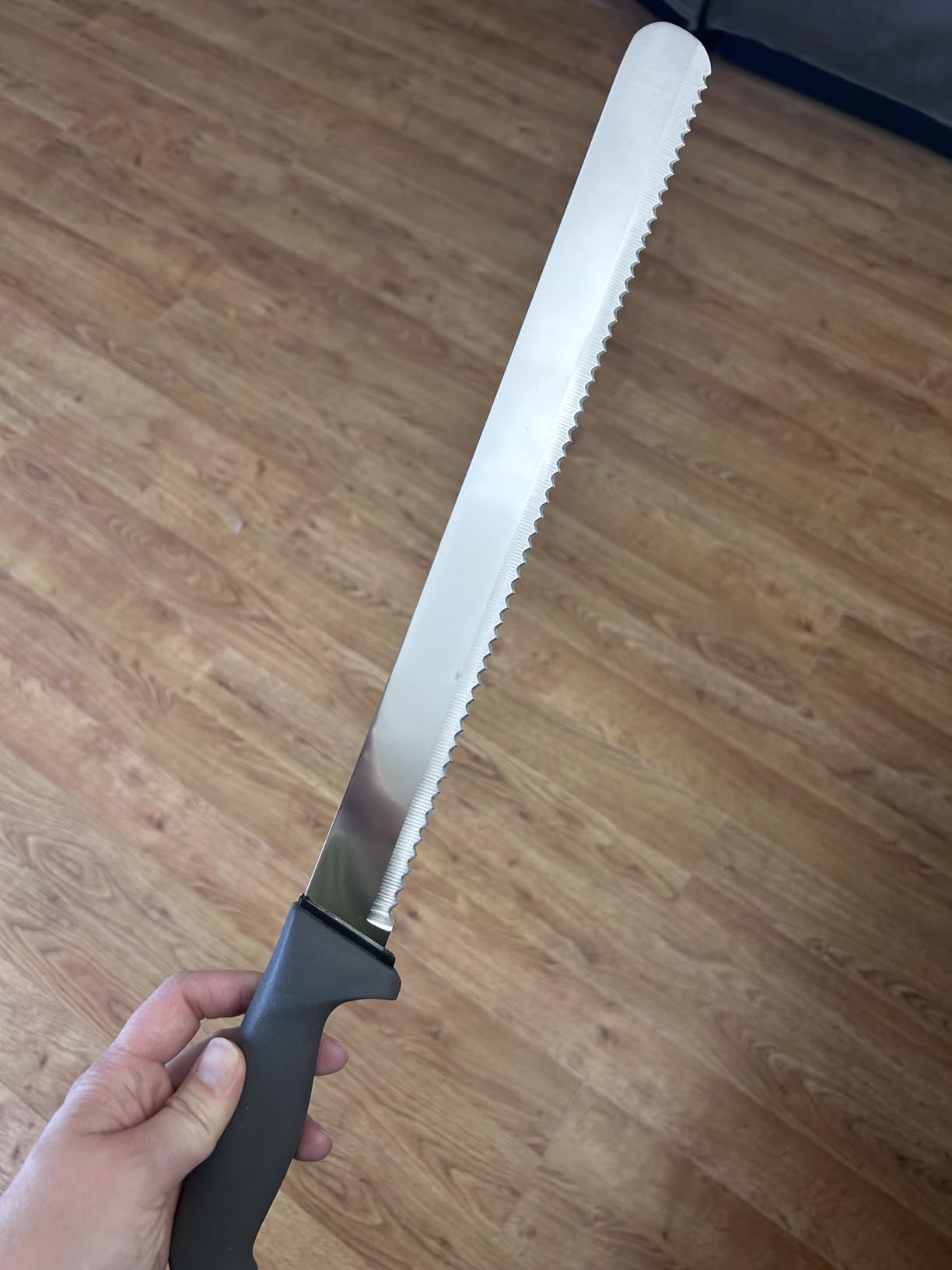 KUTLER Professional 14-Inch Bread Knife and Cake Slicer with Serrated Edge - Ultra-Sharp Stainless Steel Cutlery customer photo 2