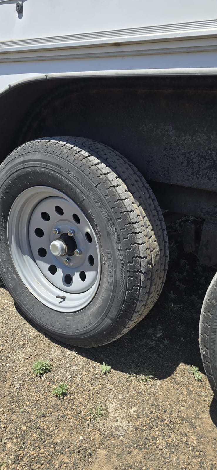Free Country HD Trailer Tires ST205/75R15 10PR LRE 111N w/Scuff Guard, Set4 customer photo 1
