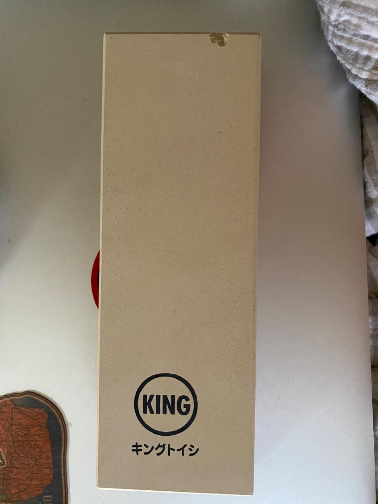 KING Whetstone Starter Set Include 1000/6000 Grit Combination Whetstone made in Japan, Knife Angle Holder, B&B Japan Original Wiping Cloth and Stable Plastic Base customer photo 2