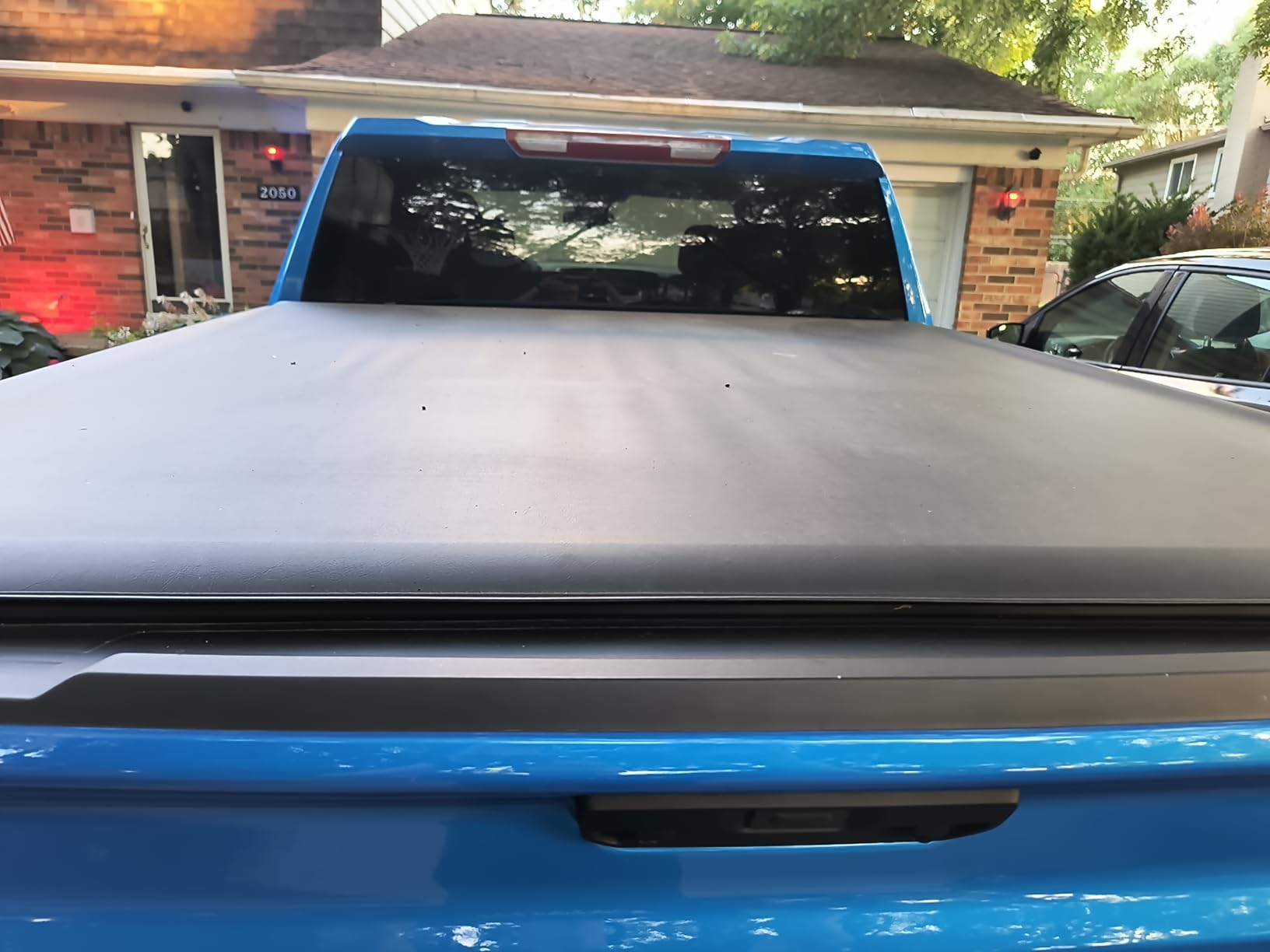 YITAMOTOR Soft Roll Up Tonneau Cover Fit for 2019-2026 Silverado 1500 5.8ft customer photo 1