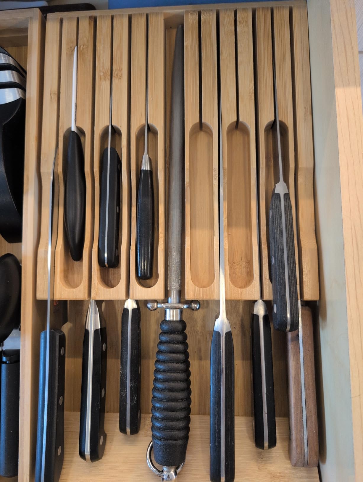 VaeFae Bamboo Knife Drawer Organizer, Knife Drawer Organizer Insert, Kitchen Drawer Knife Block for 12 Knives and a PLUS Slot for your Knife Sharpener (Without Knives) customer photo 1