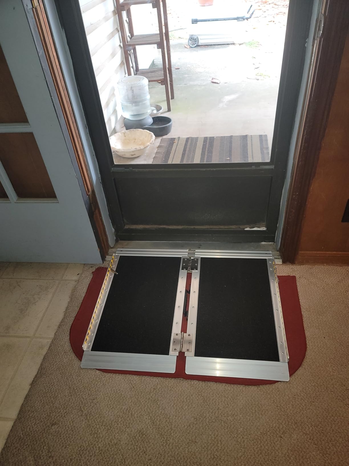 FACHNUO 8FT Portable Wheelchair Ramp for Home Steps, with Support Legs customer photo 1