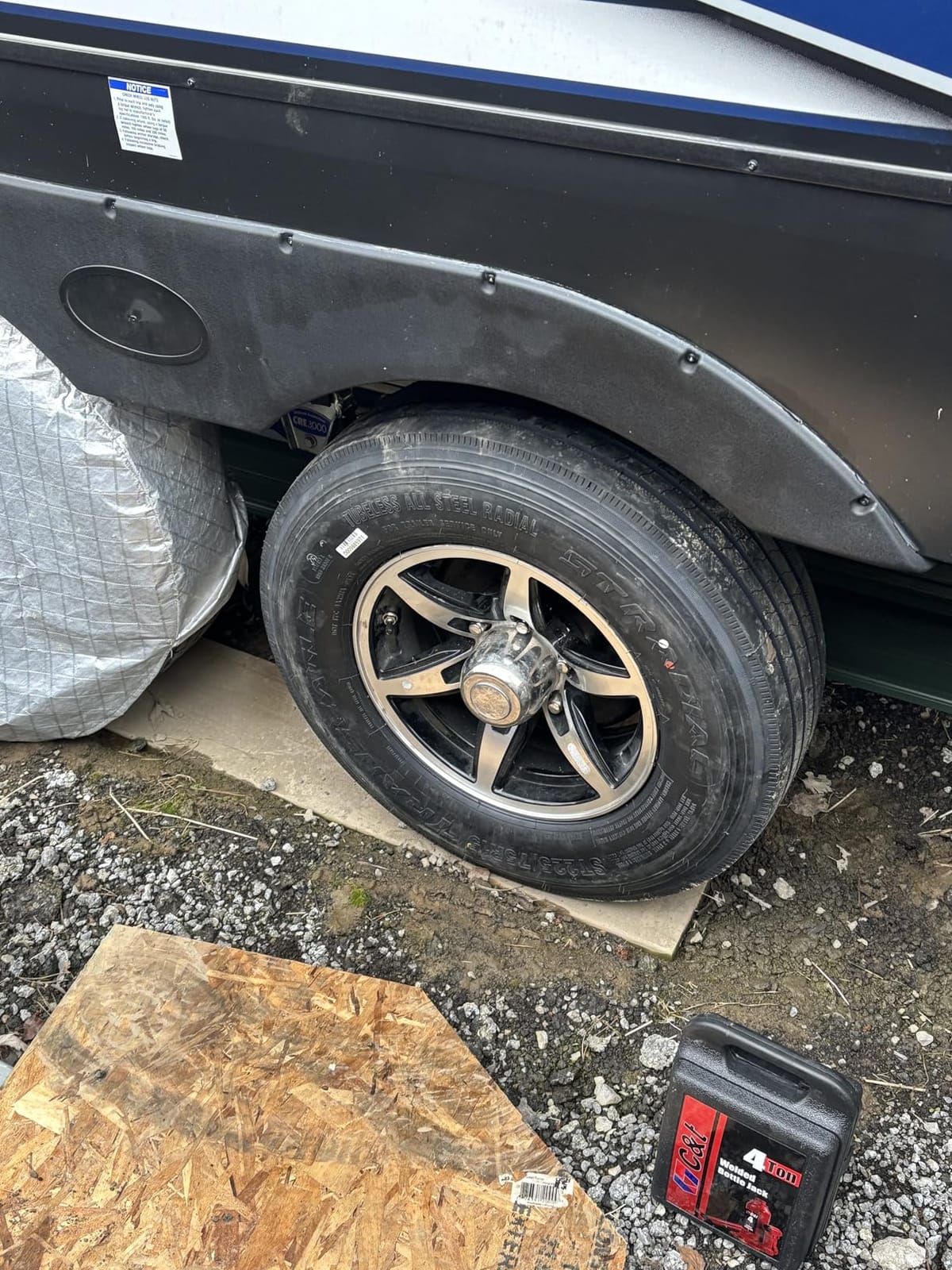 Transeagle ST ST225/75R15 123/119L All Season G (14 Ply) All Steel Tire customer photo 1