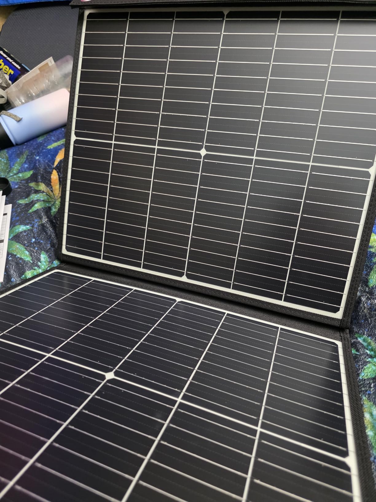 Ecosonique 200W Portable Foldable Solar Panel MC4 Output for Power Station customer photo 1
