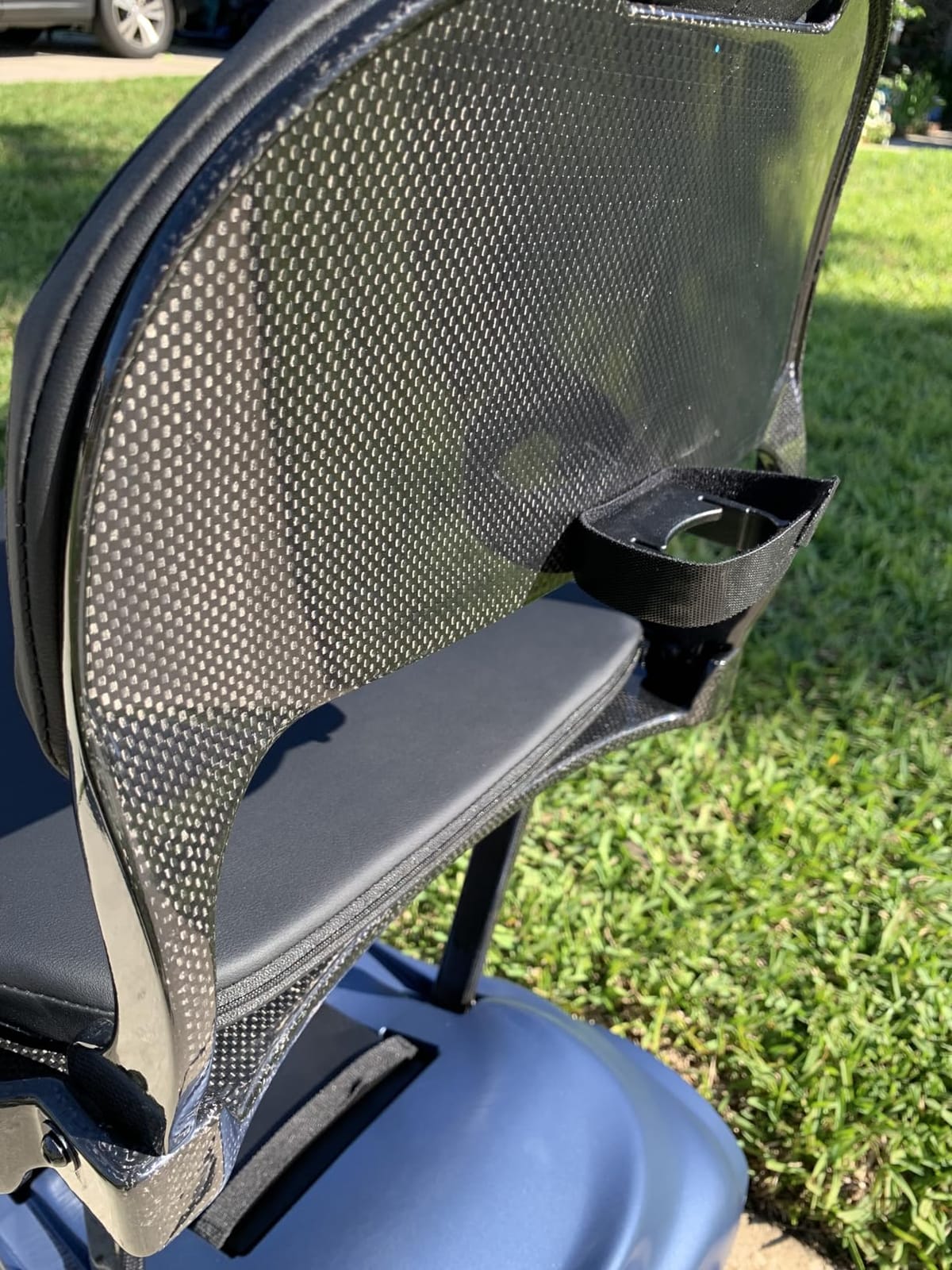 Mobility Scooters for Adults & Seniors - Ultra Lightweight 27.5 lbs Carbon Fiber Folding Electric Scooter - Airlines Approved All-Terrain Portable Scooter with Basket and Charger Included-Purple customer photo 2